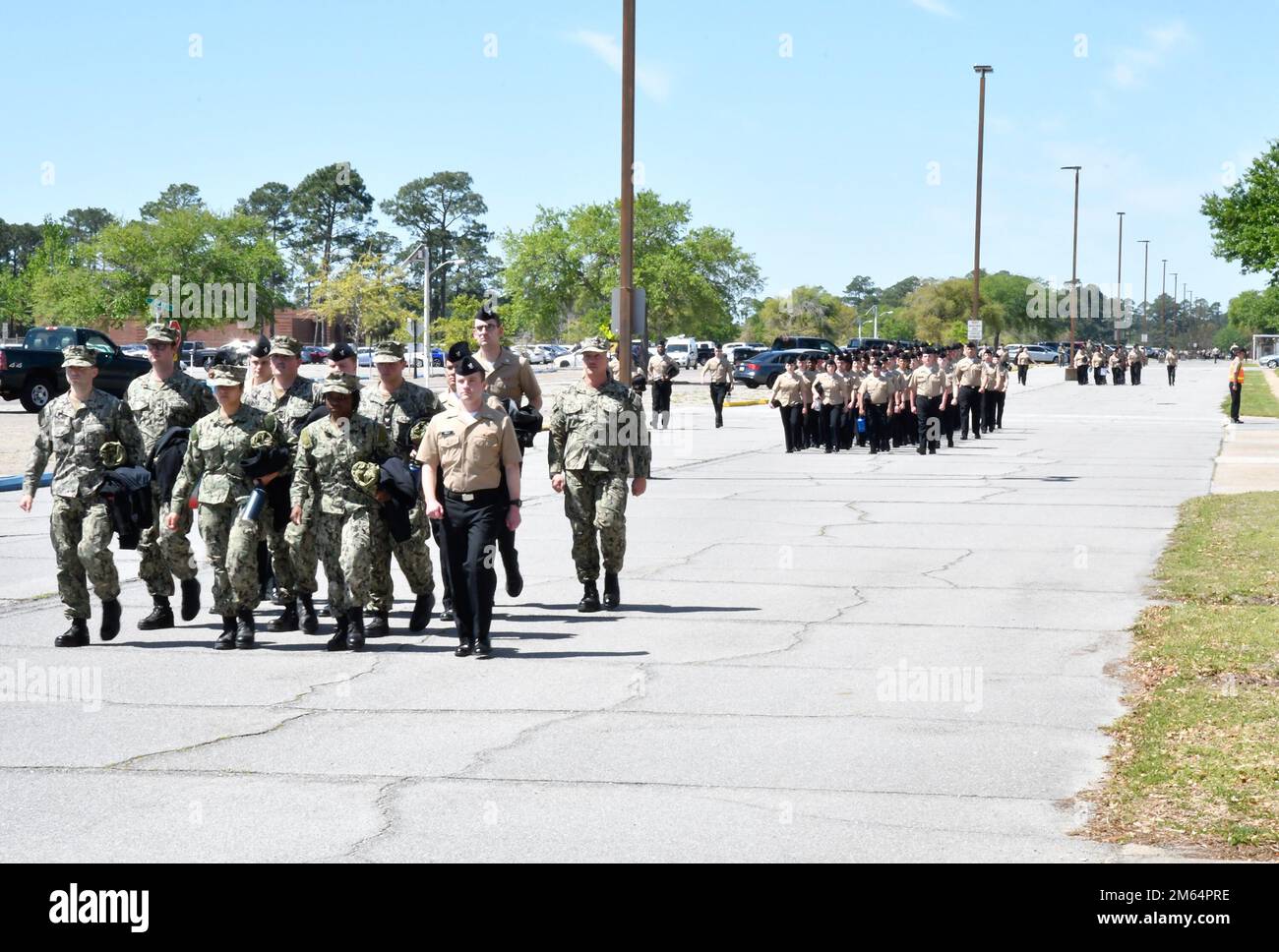 Gli studenti della stazione di Corry possono ora frequentare nuovamente le classi senza i severi requisiti imposti loro da condizioni di protezione sanitaria più severe legate a tassi di trasmissione più elevati della comunità COVID-19. Foto Stock