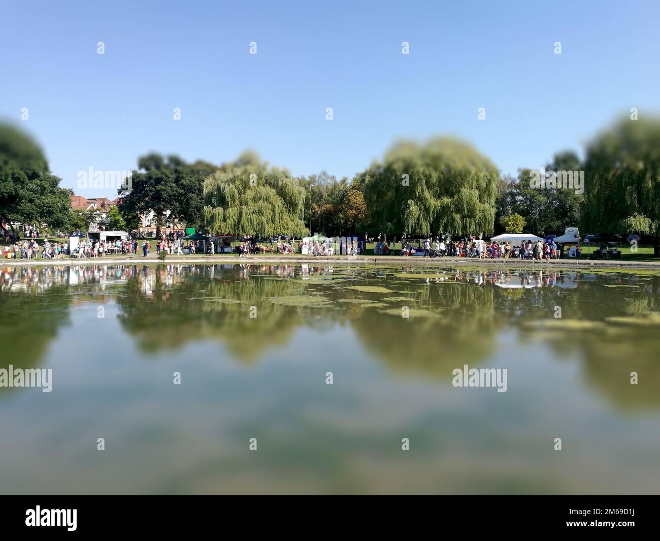 Fiera estiva al parco stagno. Foto Stock