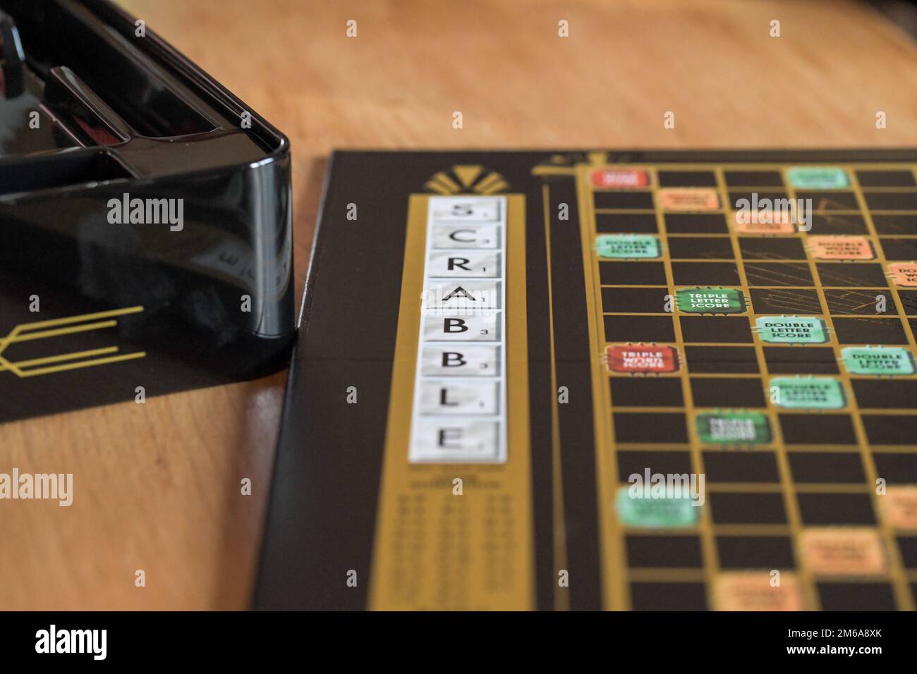 Una scrabble in edizione speciale art deco Foto Stock