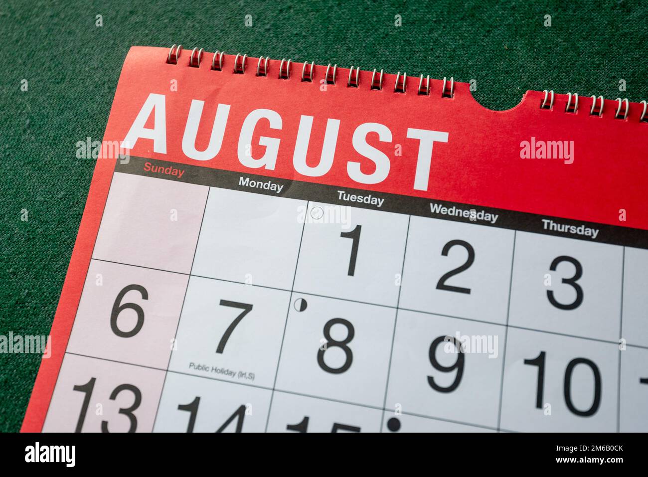 Calendario 2023, agosto, pianificatore mensile per parete e scrivania. Primo piano del mese e pochi giorni. Foto Stock
