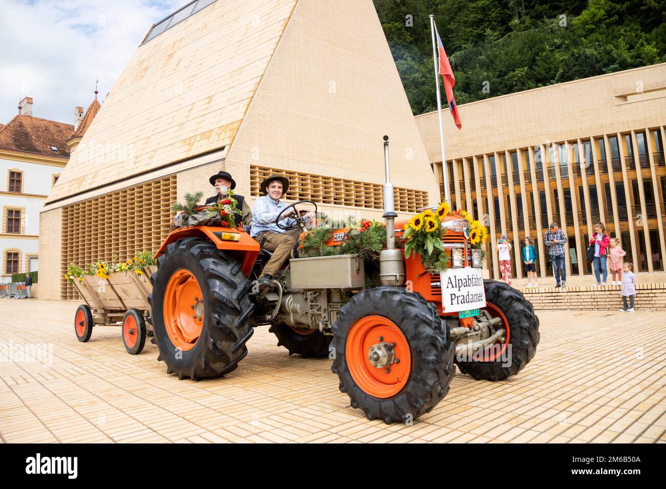 Alpabfahrt-Pradamee attraverso la Staedtle, Vaduz, Liechtenstein Foto Stock