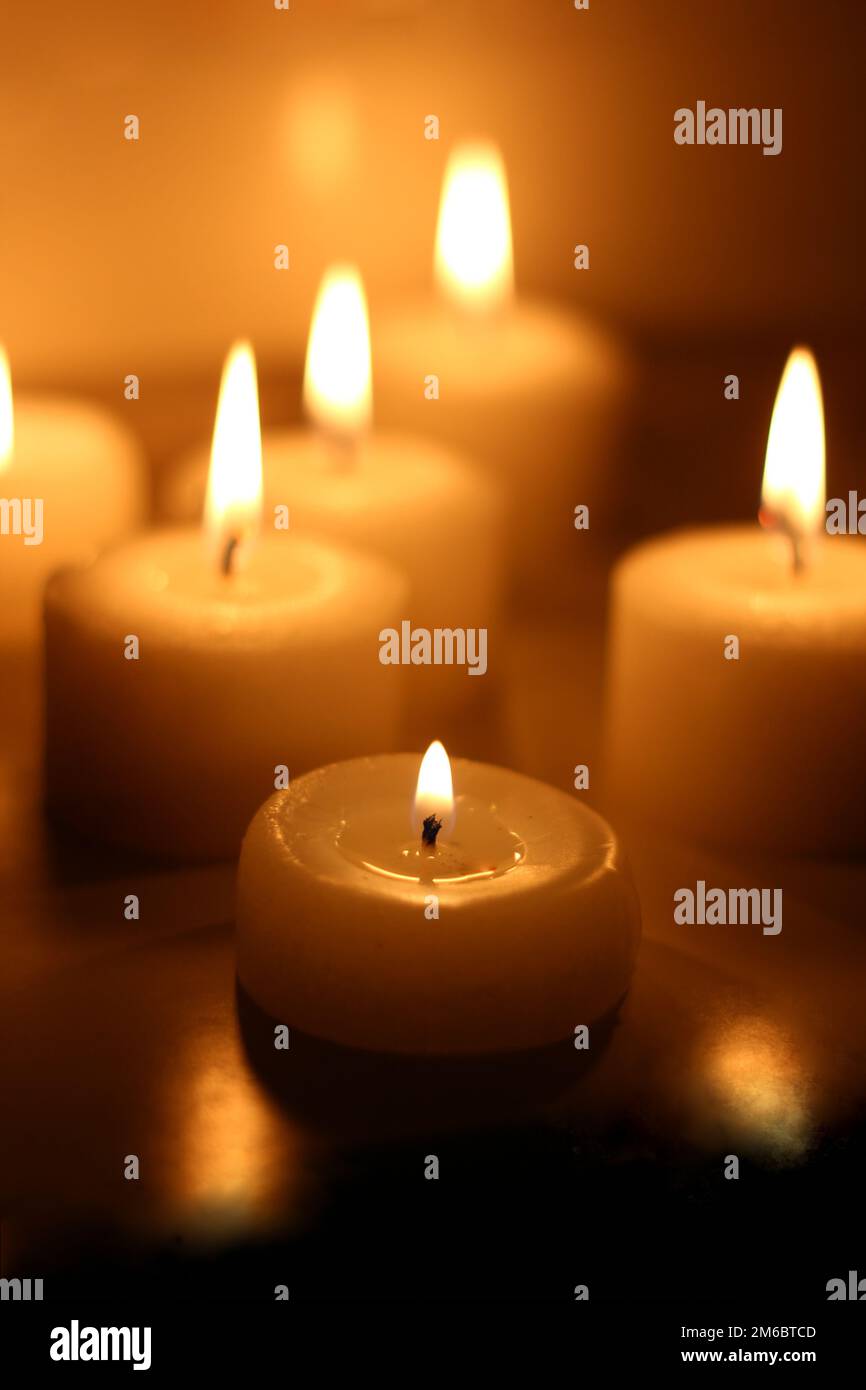 Vacanza candele accese Foto Stock