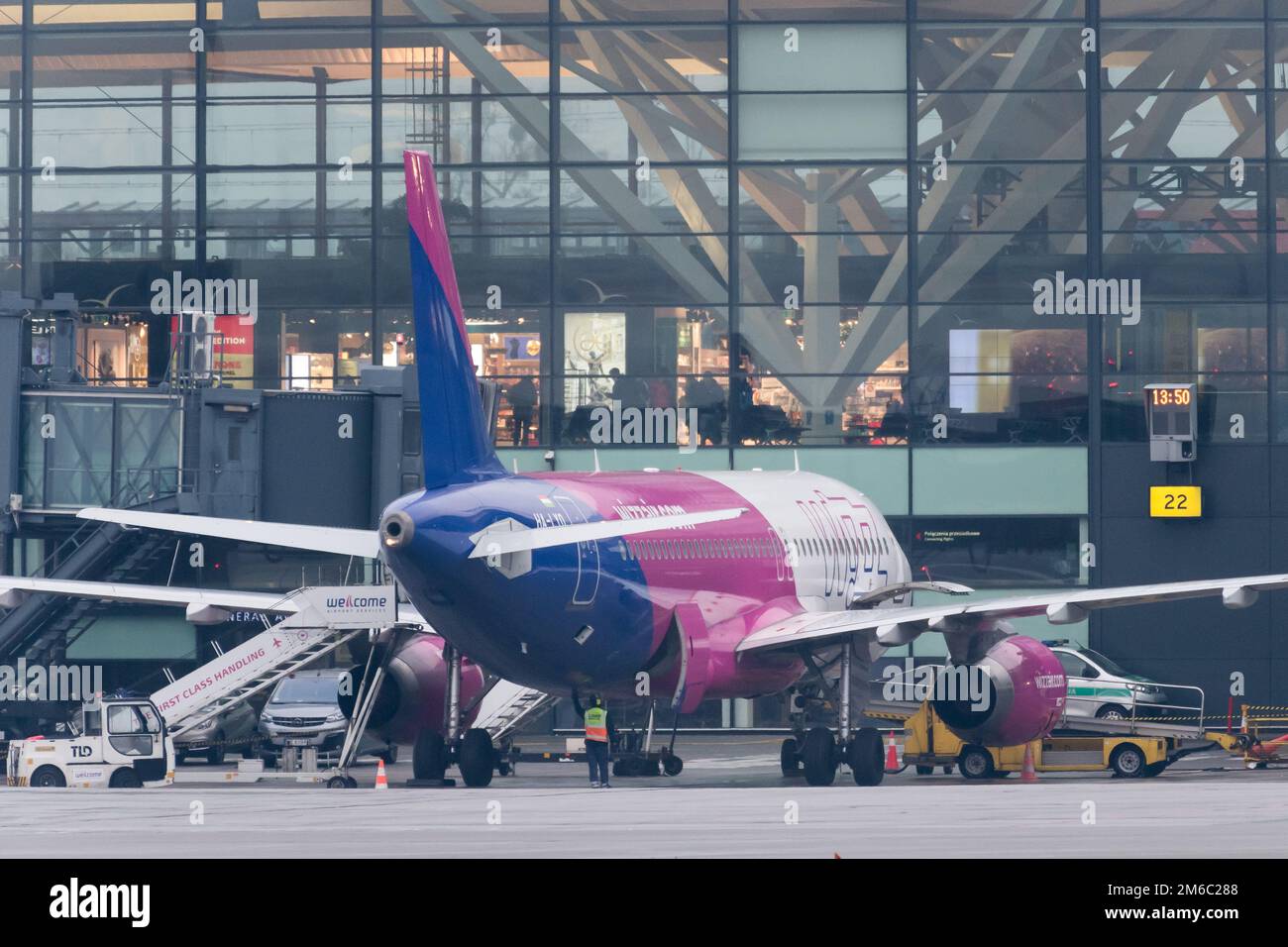 Compagnia aerea low cost Wizz Air Airbus A320-200 a Gdansk Lech Walesa Aeroporto di Gdansk, Polonia © Wojciech Strozyk / Alamy Stock Photo *** Local Caption *** Foto Stock