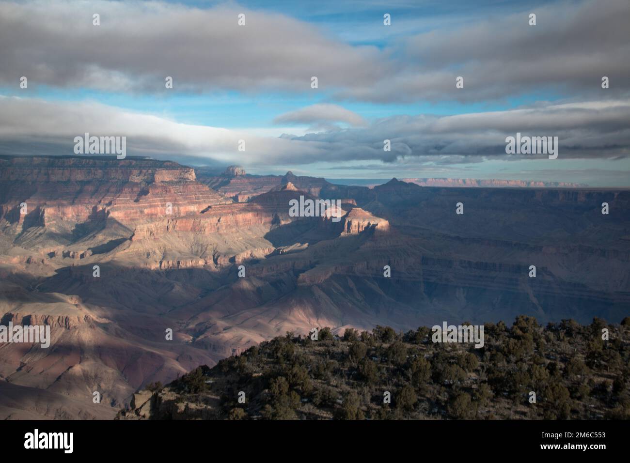 Vista dalla parte sud e nord del bordo nel Grand Canyon dall'elicottero Foto Stock