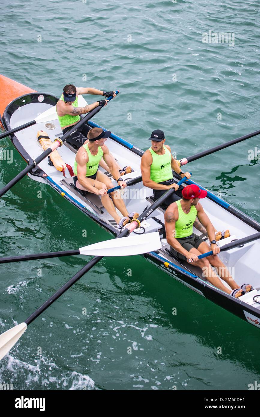 Narooma, nuovo Galles del Sud, Australia. 3rd Jan, 2023. NAROOMA, AUSTRALIA - GENNAIO 3: I concorrenti gareggiano a Wagonga Inlet il giorno 3 del George Bass Surfboat e della Ski Marathon 2023 il 3 Gennaio 2023 a Narooma, Australia. (Credit Image: © Chris Putnam/ZUMA Press Wire) Foto Stock