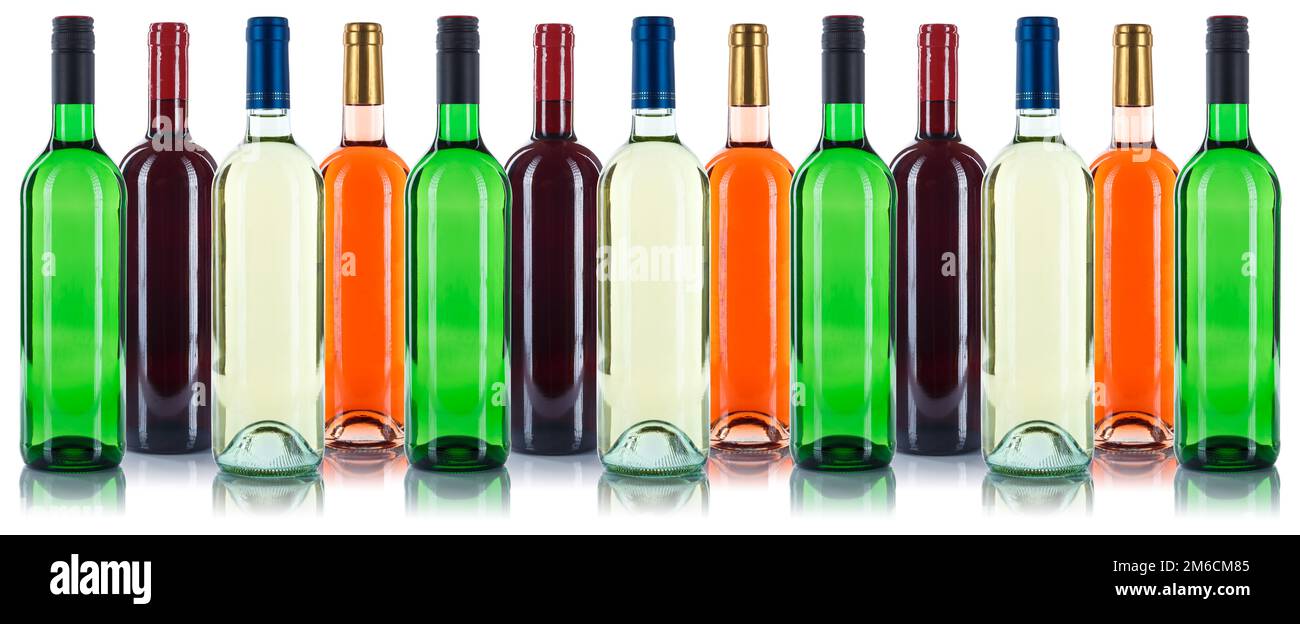 Bottiglie di vino bottiglie di vino in una collezione di fila vino rosso vino bianco esentato Foto Stock