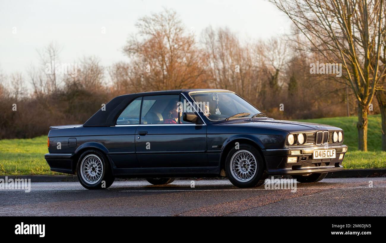 1987 blu BMW serie 3 auto classica Foto Stock