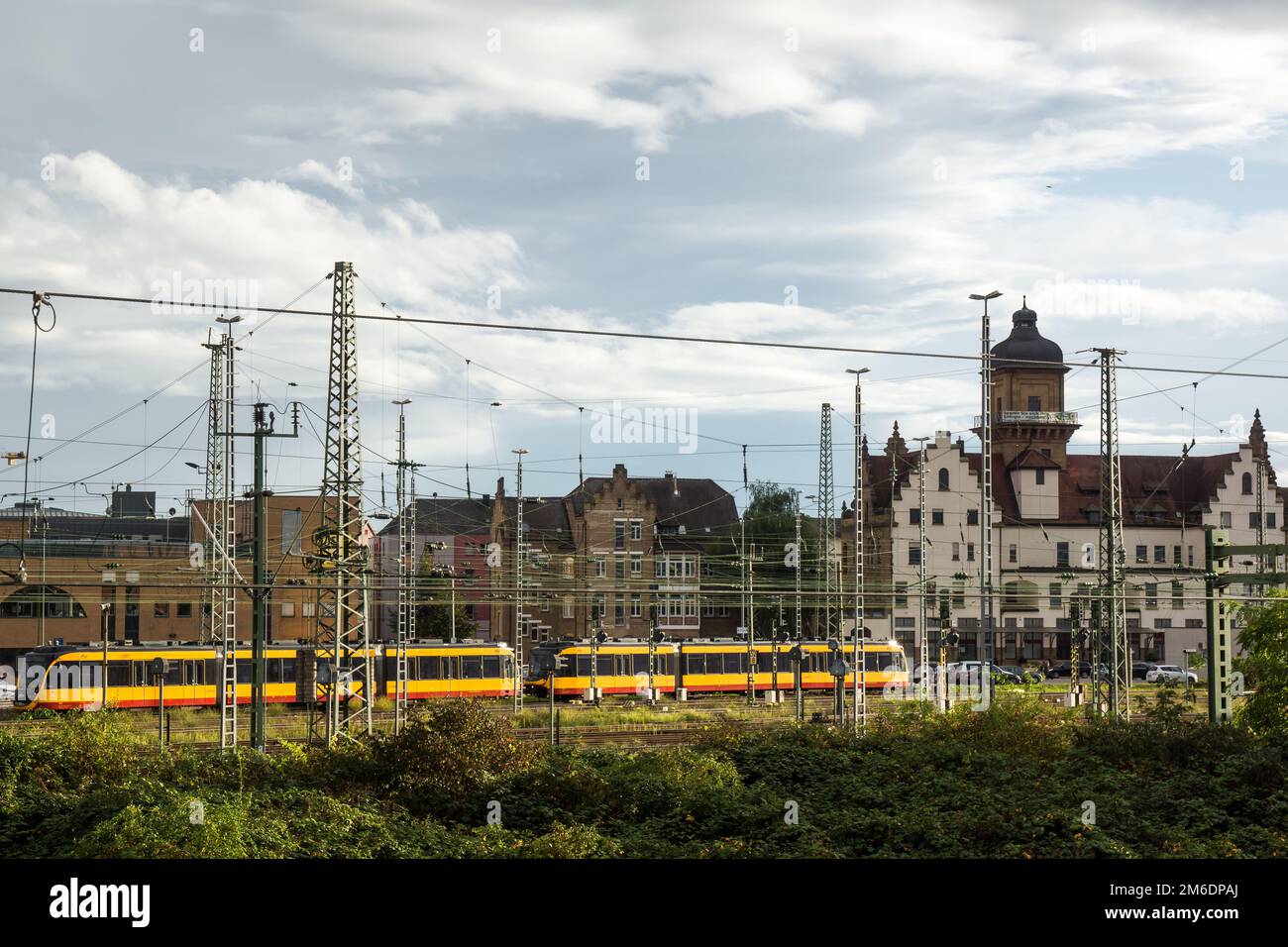 Stazione ferroviaria e paesaggio urbano heilbronn Foto Stock