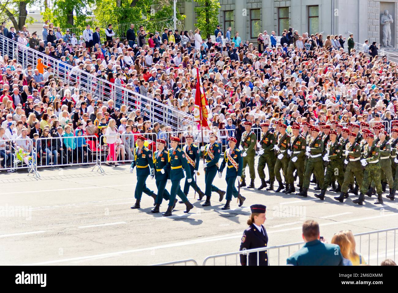 I soldati russi marciano alla parata il giorno della Vittoria, 9 maggio 2016 a Samara, Russia. Foto Stock