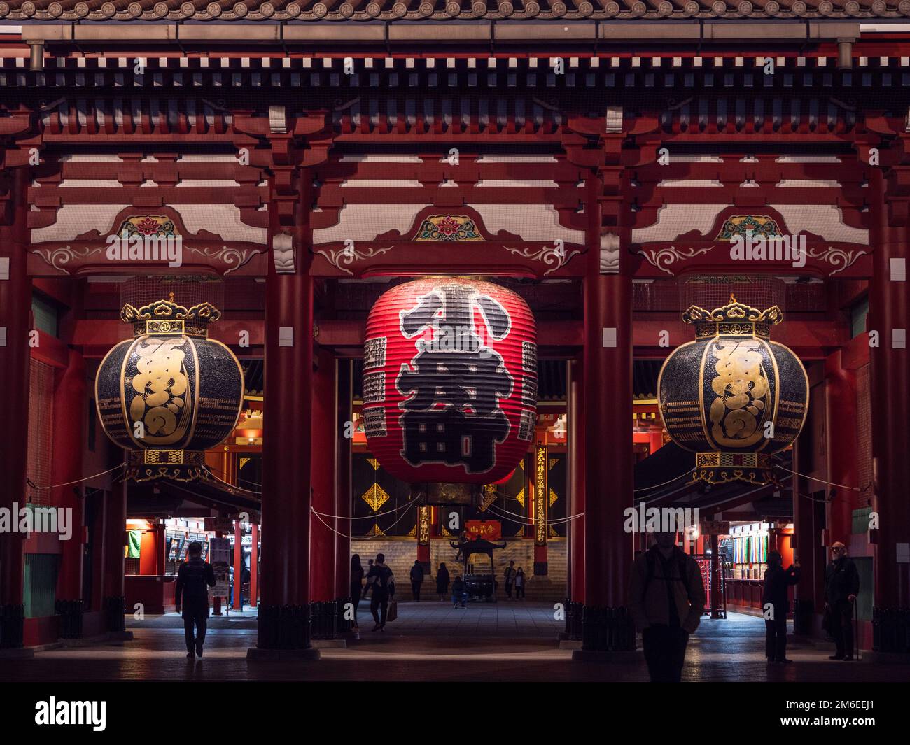 Tokyo, Giappone - 24.2.20: Sensoji in serata, con pochissimi visitatori presenti Foto Stock