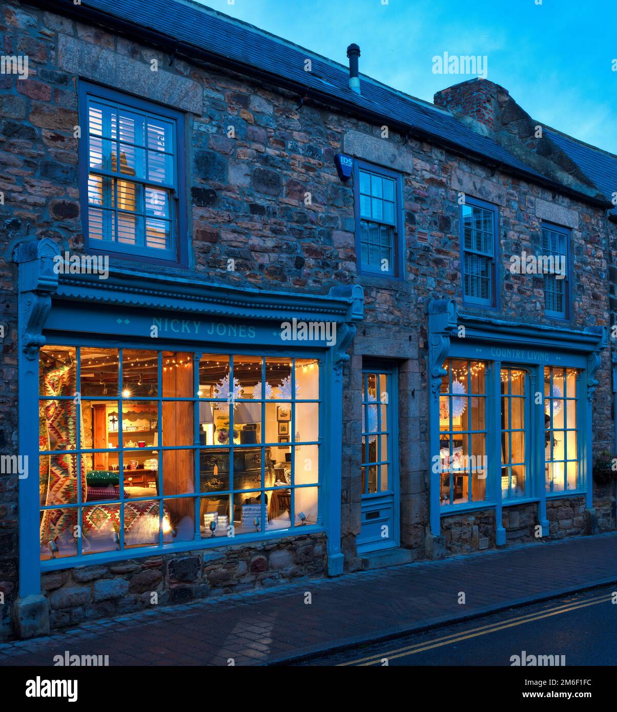 Luci di Natale a Corbridge, Northumberland, Inghilterra, Regno Unito Foto Stock