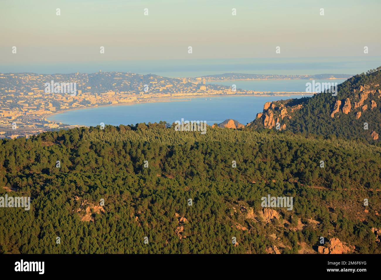 Vista dall'alto da Mont Vinaigre, Esterel, var, 83, PACA Foto Stock