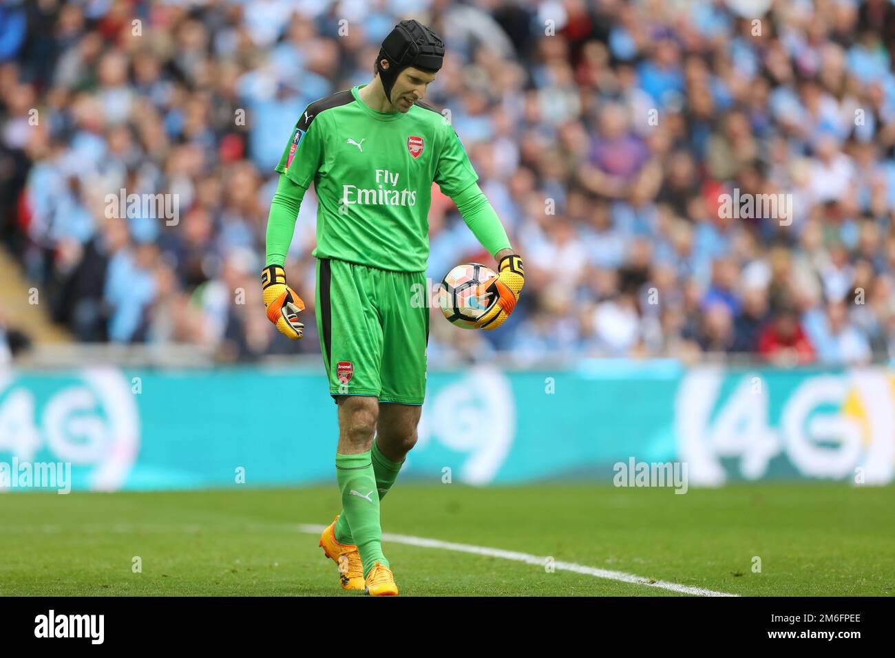 Petr Cech of Arsenal - Arsenal / Manchester City, semifinale della Emirates fa Cup, Wembley Stadium, Londra - 23rd aprile 2017. Foto Stock