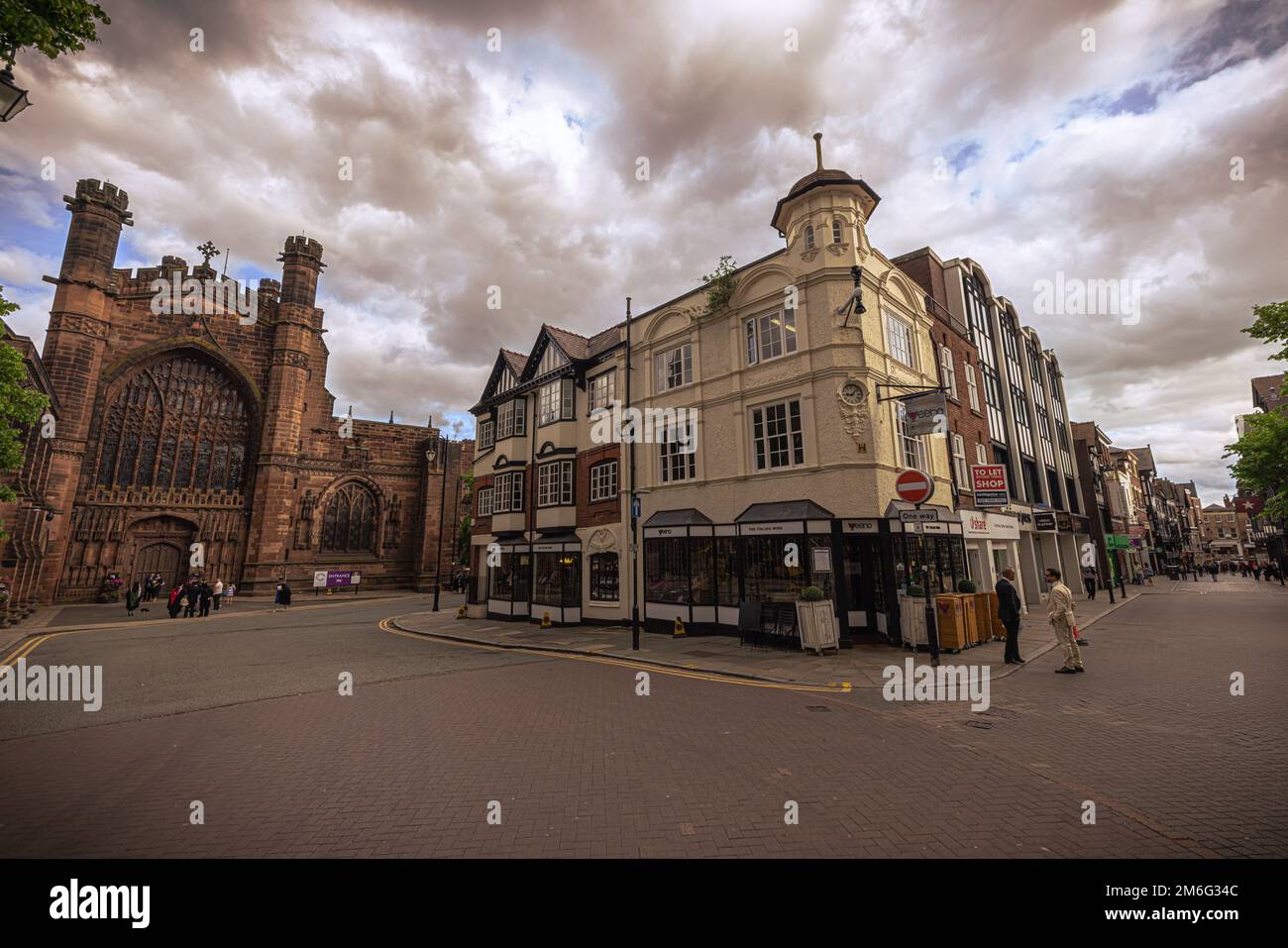 Chester - Maggio 25 2022: Città medievale di Chester, Inghilterra. Foto Stock