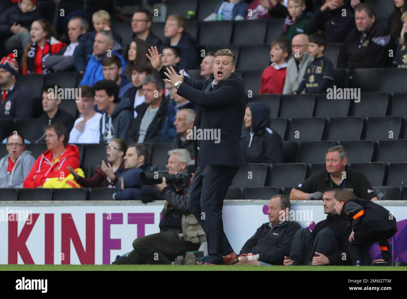 Direttore di Milton Keynes Dons, Karl Robinson - Milton Keynes Dons / Port vale, Sky Bet League One, Stadium mk, Milton Keynes - 9th ottobre 2016. Foto Stock