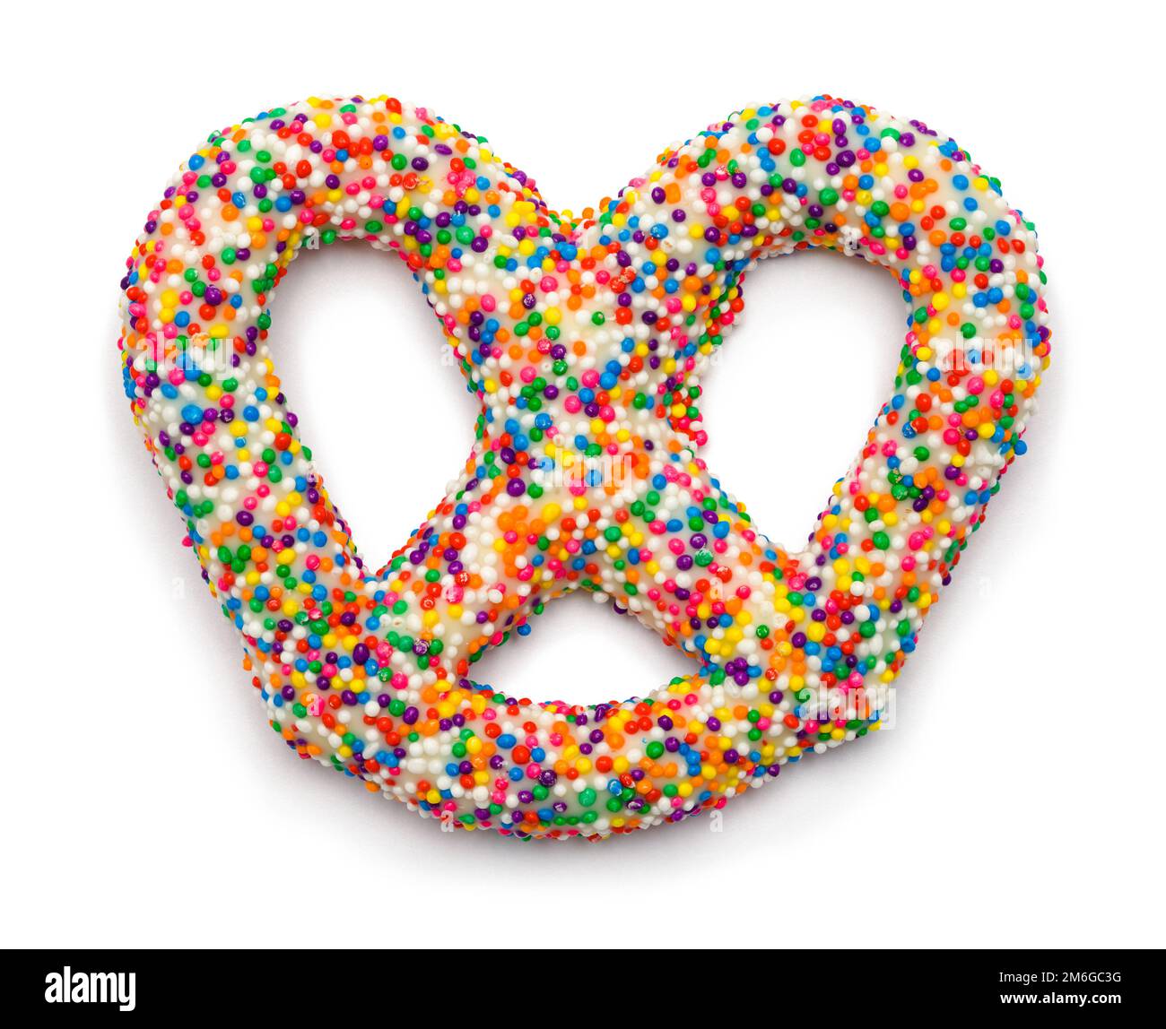 Pretzel ricoperto di cioccolato bianco con taglio Sprinkles. Foto Stock