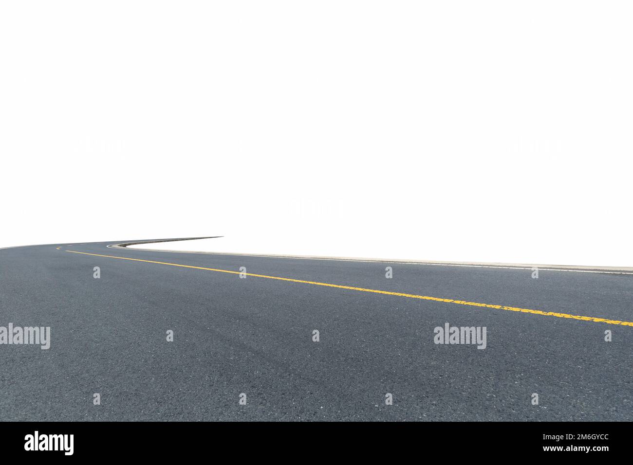 Asfalto curva strada isolata Foto Stock