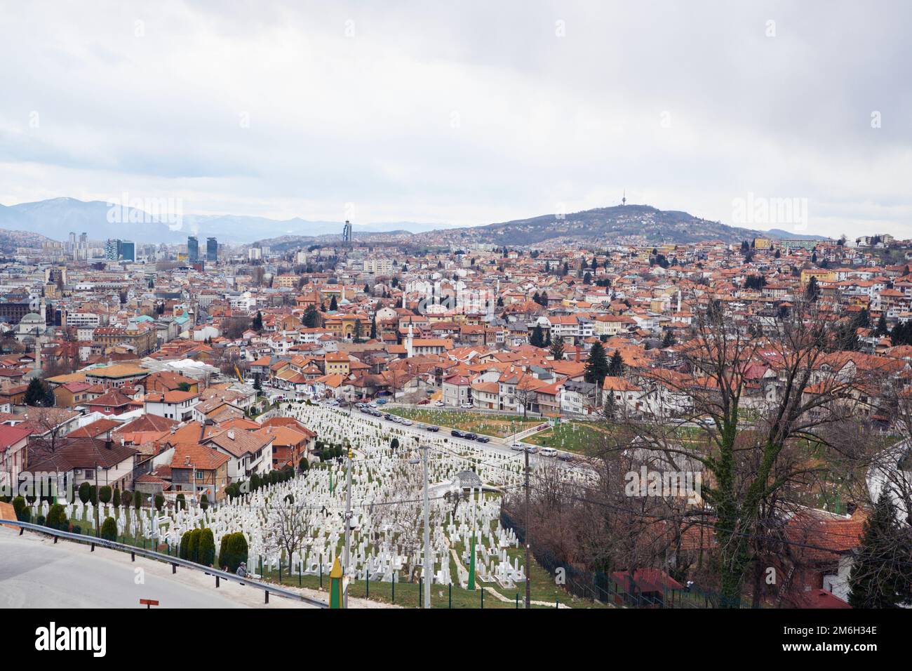 Una vista della città valle di Sarajevo Foto Stock