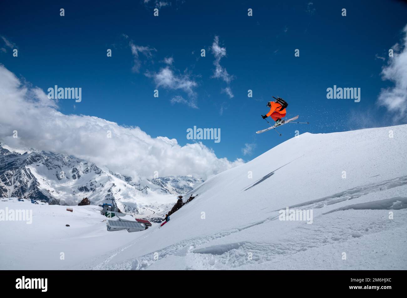 Montagne maschili immagini e fotografie stock ad alta risoluzione - Alamy