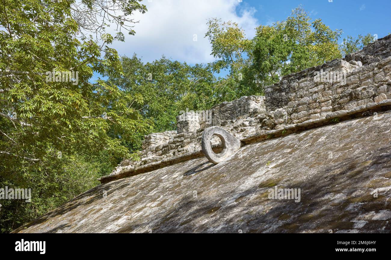 Campo di palla (juego de pelota) a Coba, Yucatan, Messico. Foto Stock