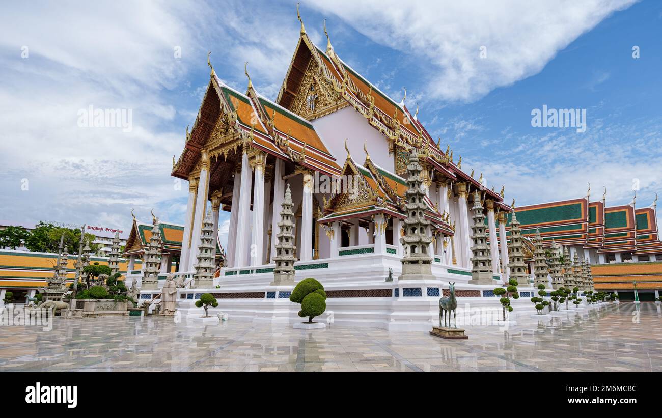 Bangkok Thailandia, Wat Suthat Thepwararam Ratchaworahawihan tempio nella città vecchia di Bangkok Foto Stock