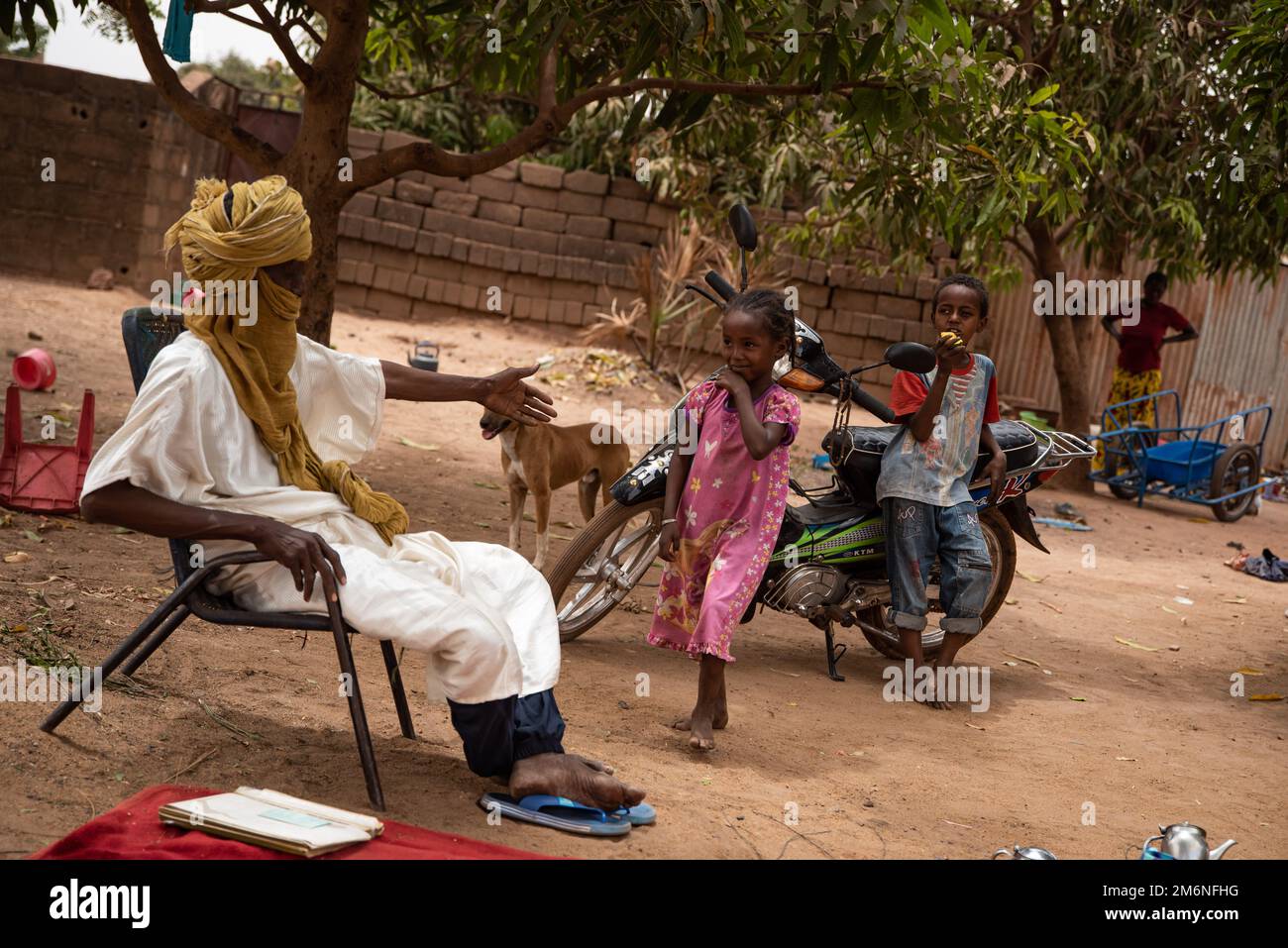 Nicolas Remene / le Pictorium - Mali: Il feeling anti-francese - 16/3/2022 - Mali / Distretto di Bamako / Bamako - AlHousseini AG Aghali, (seduta Foto Stock