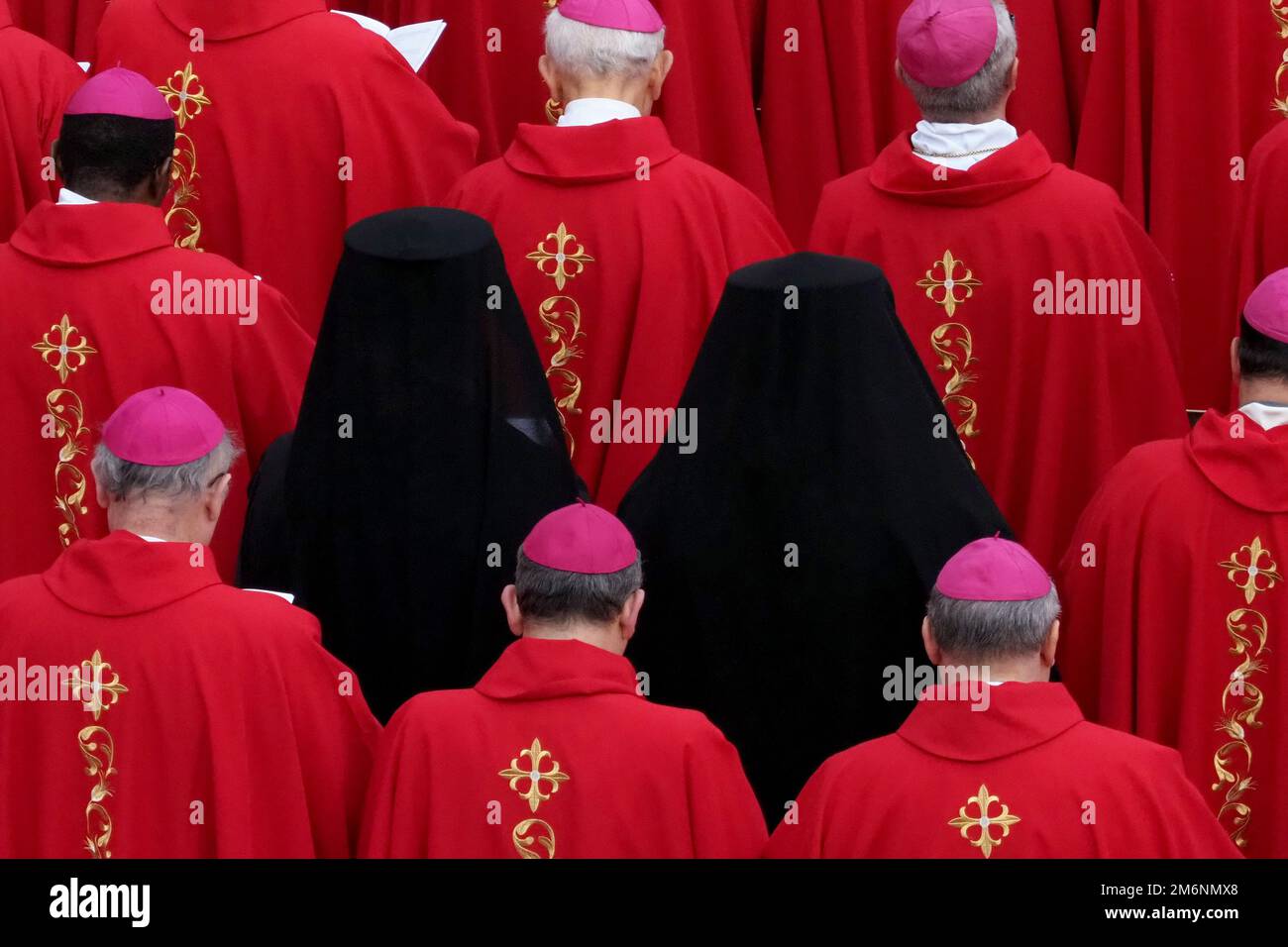 Funerali di Giuseppe Aloisio Ratzinger 'Papa Benedetto XVI' tenutisi a San Piazza Pietro a Roma. Roma, Italia, 05 gennaio 2023. (Foto di Vincenzo Izzo/Sipa USA) Foto Stock