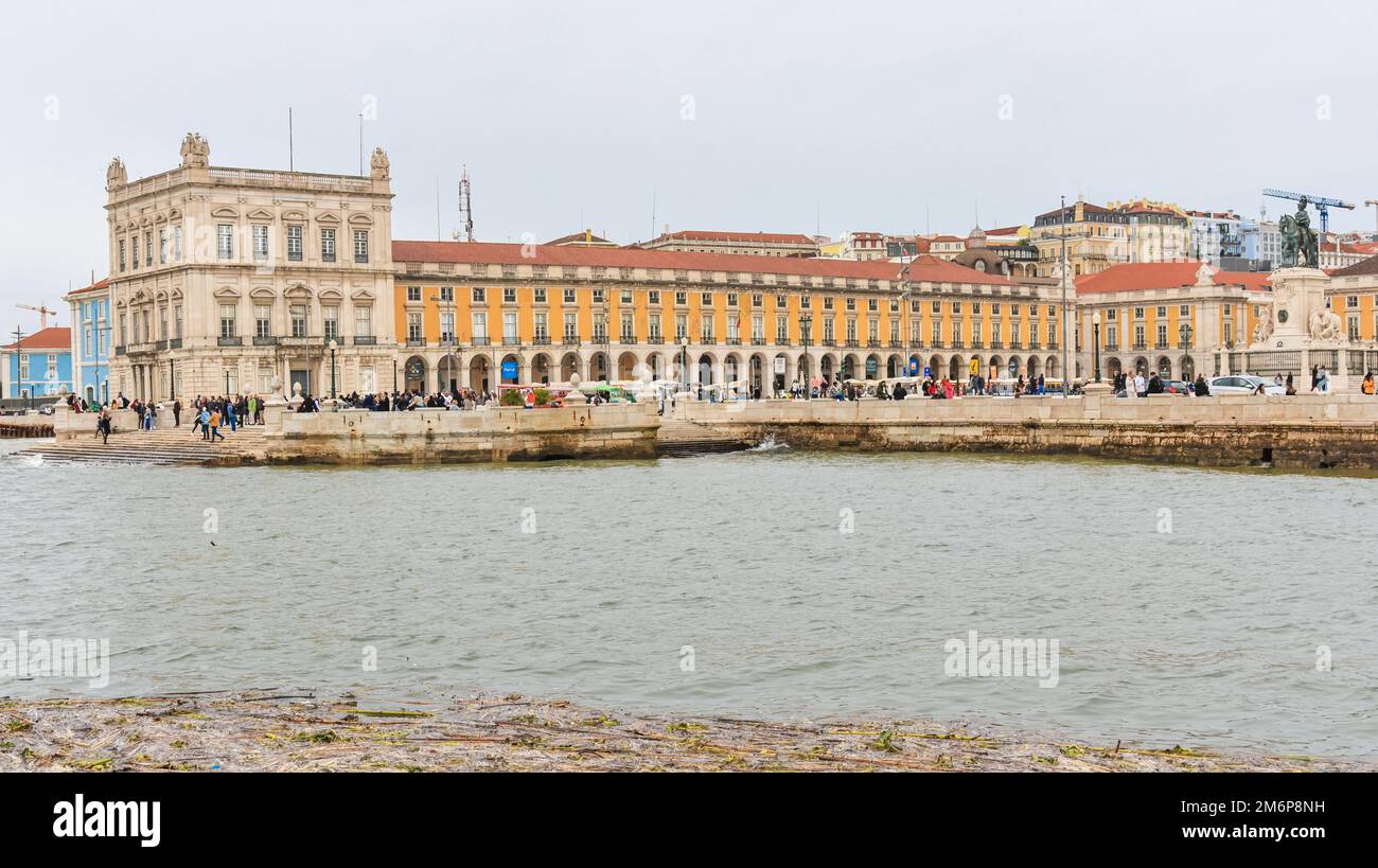 Piazza del Comercio nel centro di Lisbona, Portogallo Foto Stock
