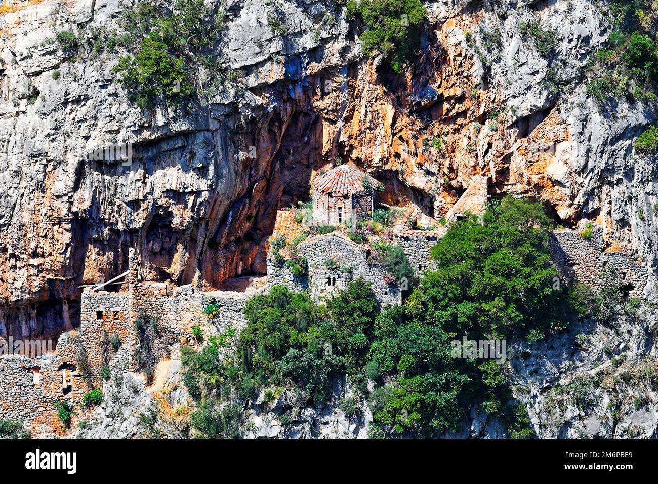 Il vecchio monastero Philosophos vicino Dimitsana in Arcadia, Peloponneso e Grecia. Foto Stock