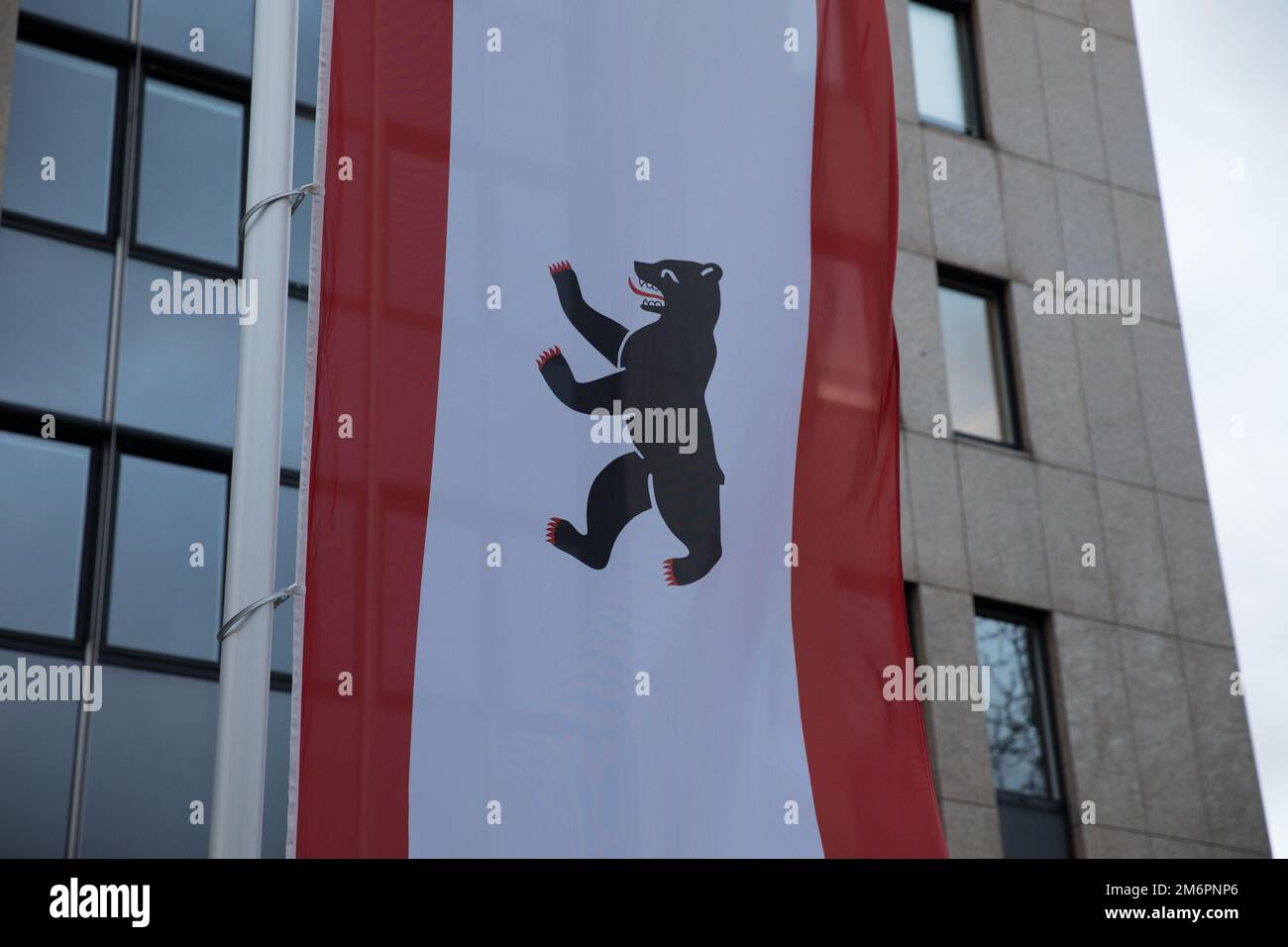 Bandiera Di Berlino 90x150 Cm – Resistente E Colorata Per La Città O Tifosi