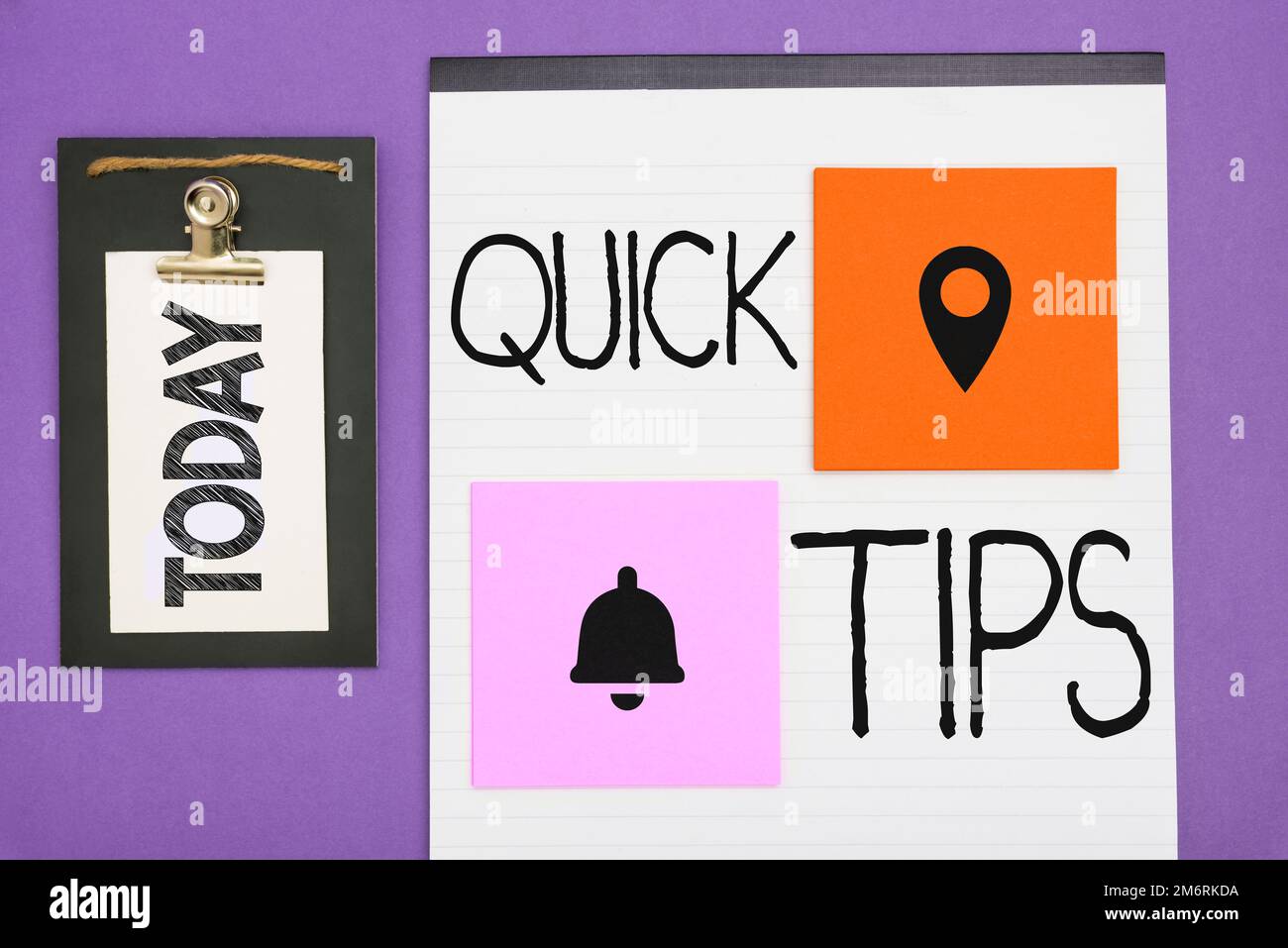 Didascalie concettuali Suggerimenti rapidi. Parola scritta su piccolo ma particolarmente utile pezzo di consiglio pratico Foto Stock