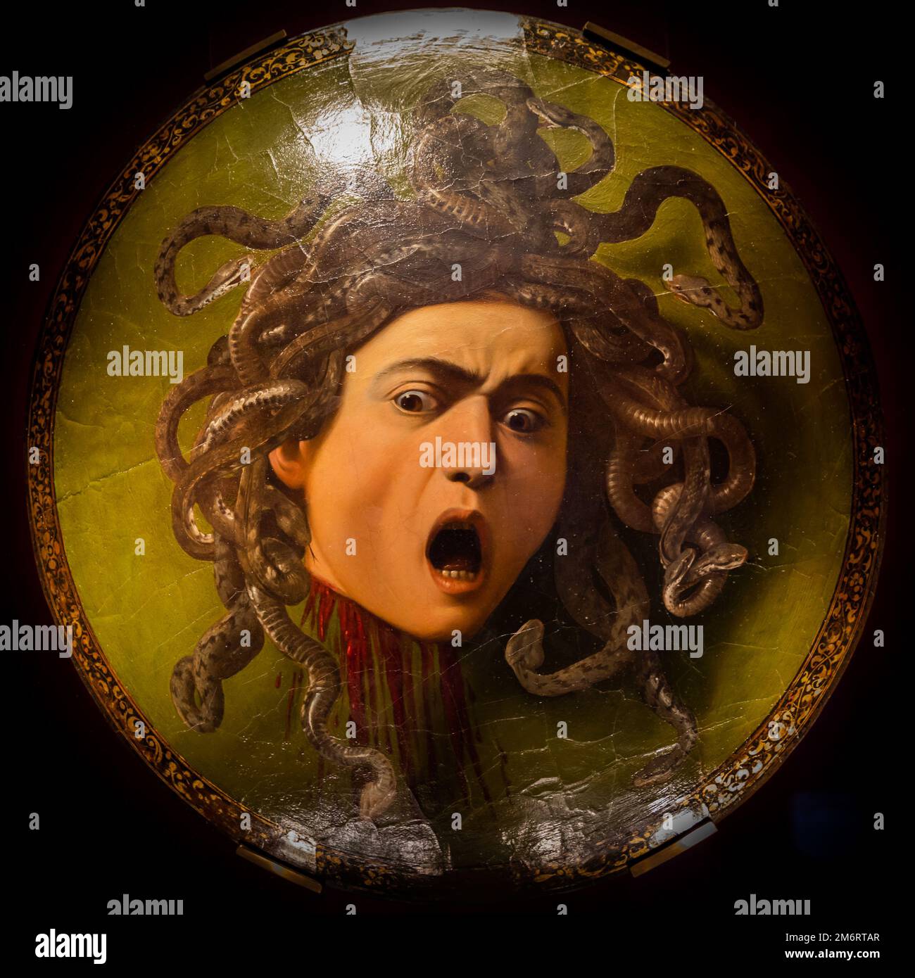 Firenze, Italia - circa Agosto 2021: Medusa di Caravaggio, ca 1598 - olio su tela. Foto Stock