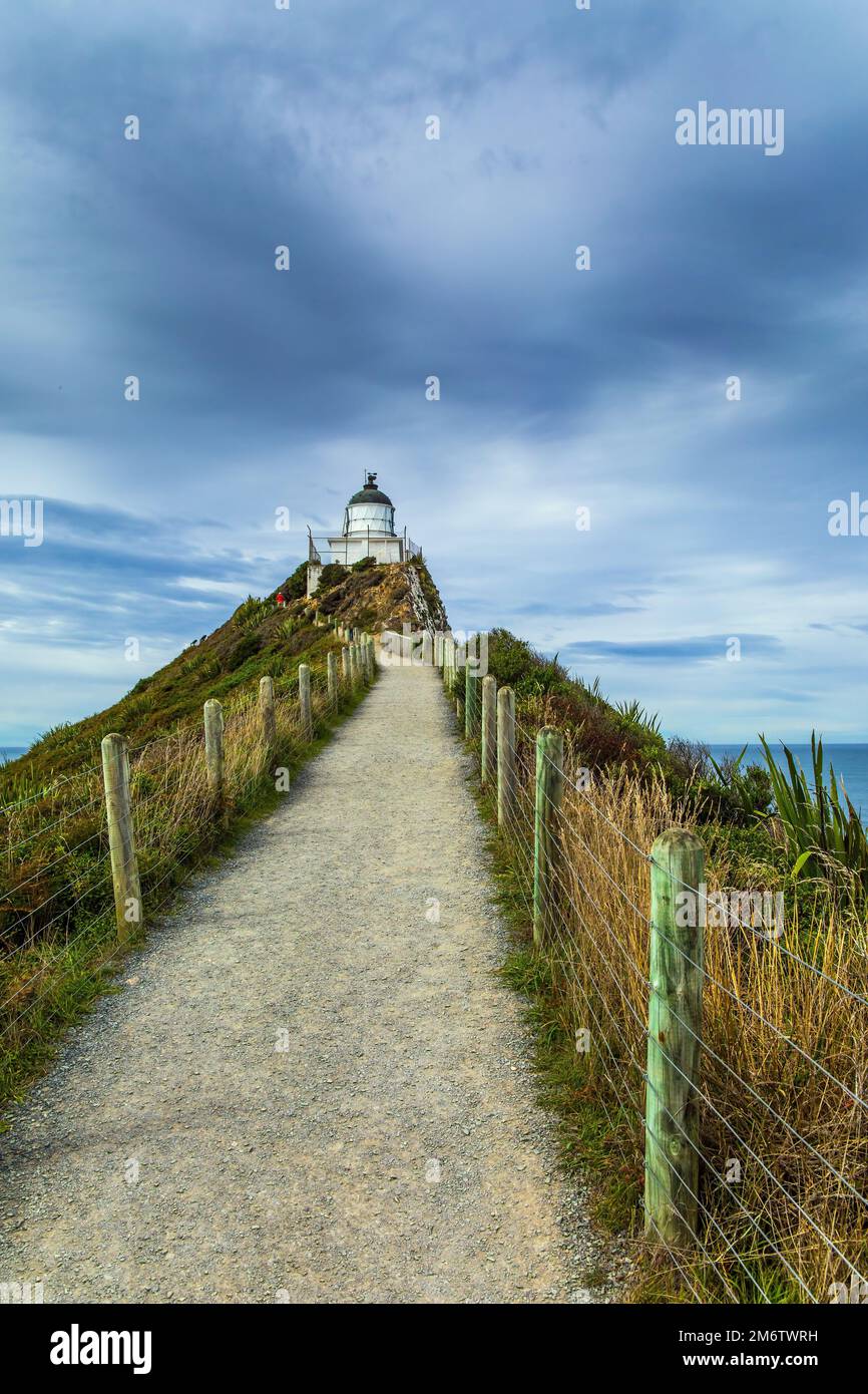 Percorso protetto da una recinzione Foto Stock