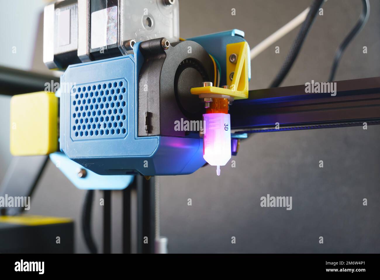 Testina stampante 3D con strumento di livellamento Foto Stock