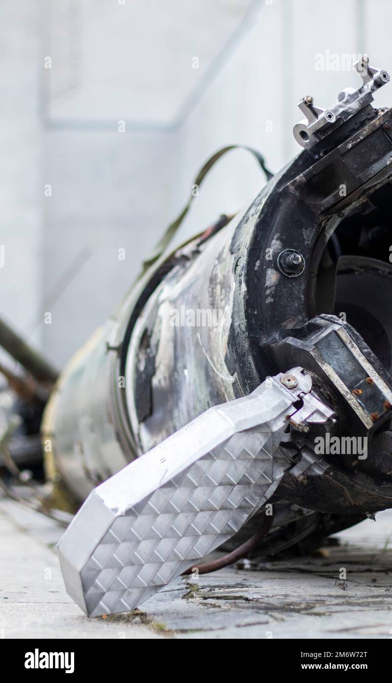 Resti di unità missilistiche del sistema missilistico operazionale-tattico Tochka-U, 9M79M. Il sistema di difesa aerea ha abbattuto un missile, Foto Stock