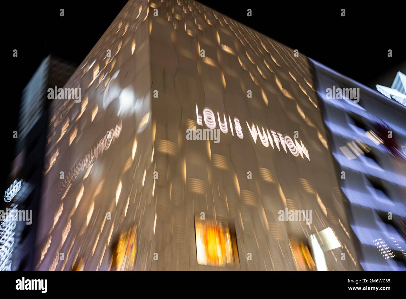 Tokyo, Japan. 3rd Jan, 2023. A Louis Vuitton flagship luxury retail  location in Ginza.In 2021 French multinational LVMH MoÃ«t Hennessy Louis  Vuitton owns the fashion house and LVMH is led by Billionaire