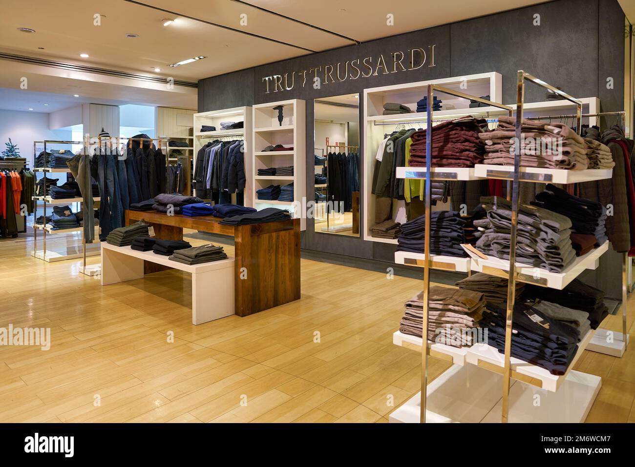 ROMA, ITALIA - CIRCA NOVEMBRE 2017: Interior shot del negozio Rinascente a Roma. Foto Stock