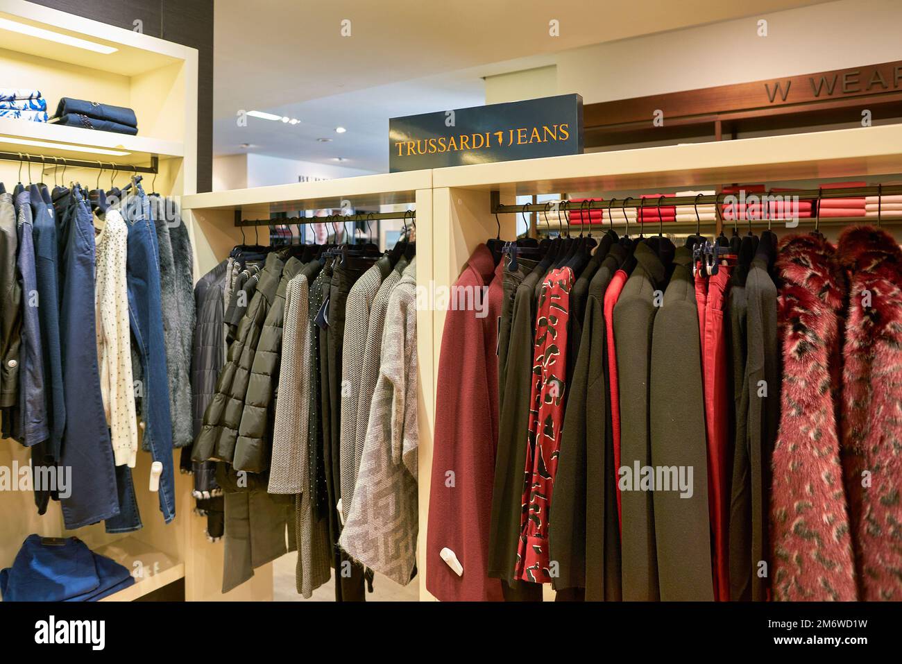 ROMA, ITALIA - CIRCA NOVEMBRE 2017: Interior shot del negozio Rinascente a Roma. Foto Stock