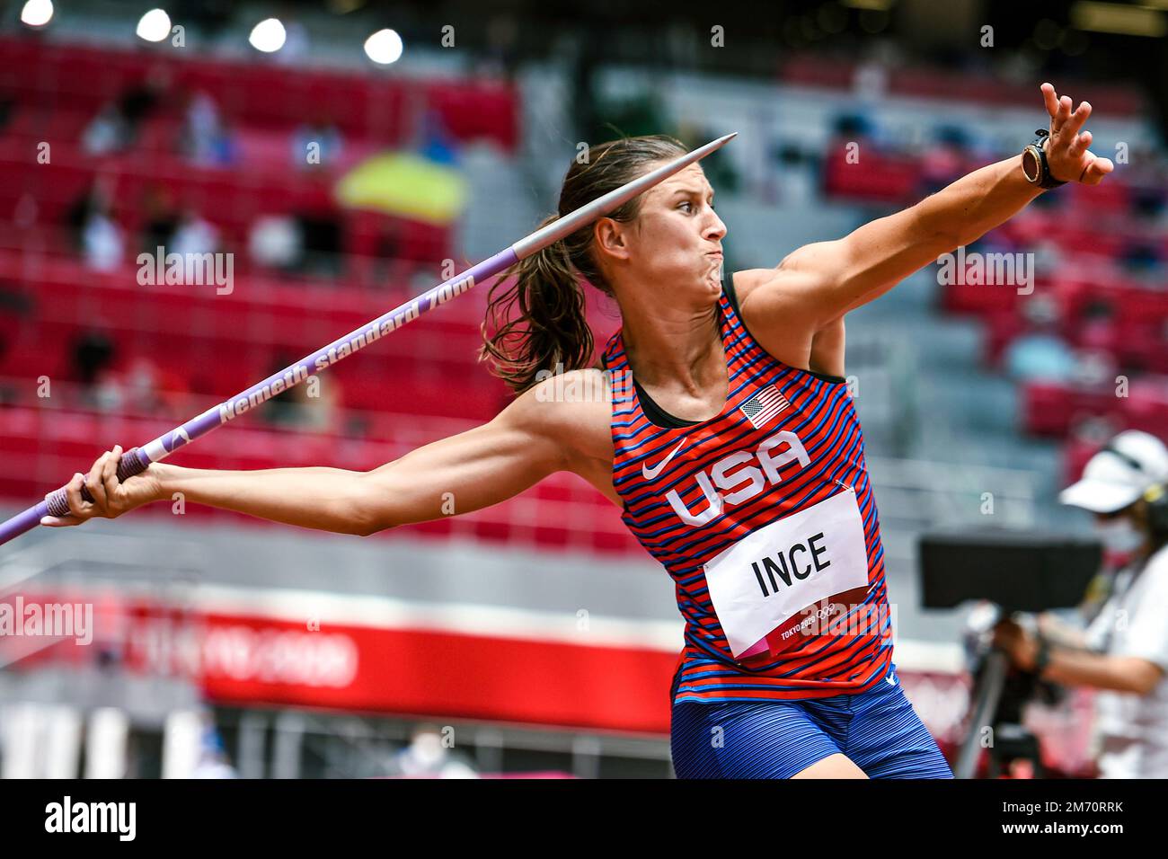 Ariana Ince (USA) gareggia nel lancio del giavellotto femminile alle Olimpiadi estive del 2020 (2021), Tokyo, Giappone Foto Stock