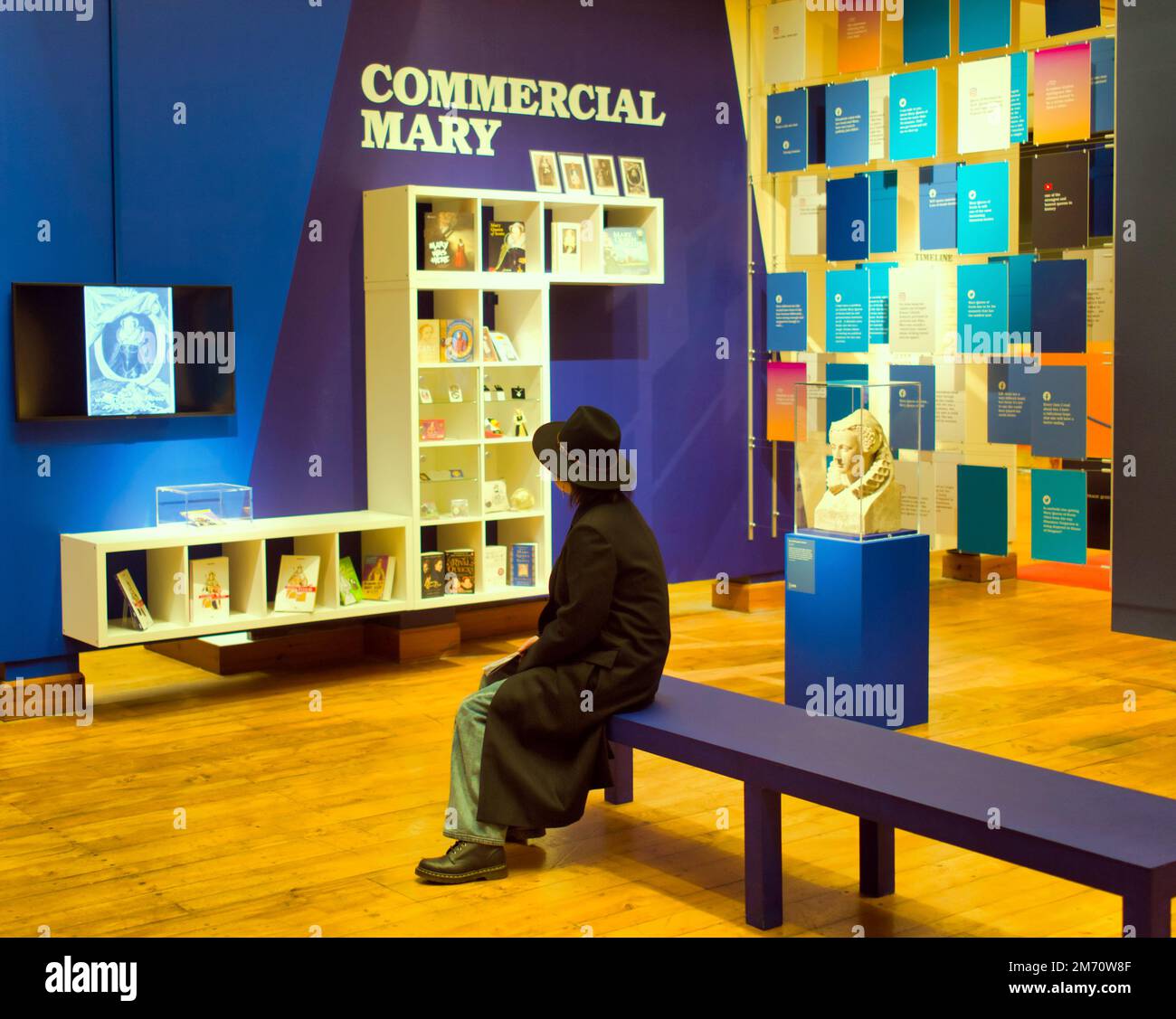 Glasgow, Scozia, Regno Unito 6th gennaio 2023. Galleria di tat commerciale raffigurante la mostra di Maria Regina degli scozzesi: L'aldilà nelle gallerie d'arte hunterian all'università di Glasgow. Credit Gerard Ferry/Alamy Live News Foto Stock