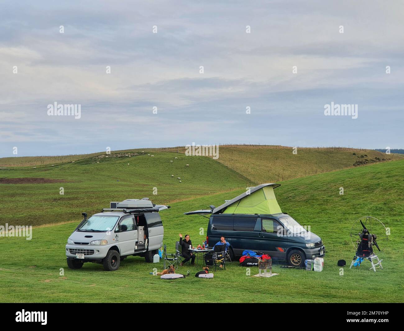 Camp Eat Fly sonno ripetere Foto Stock