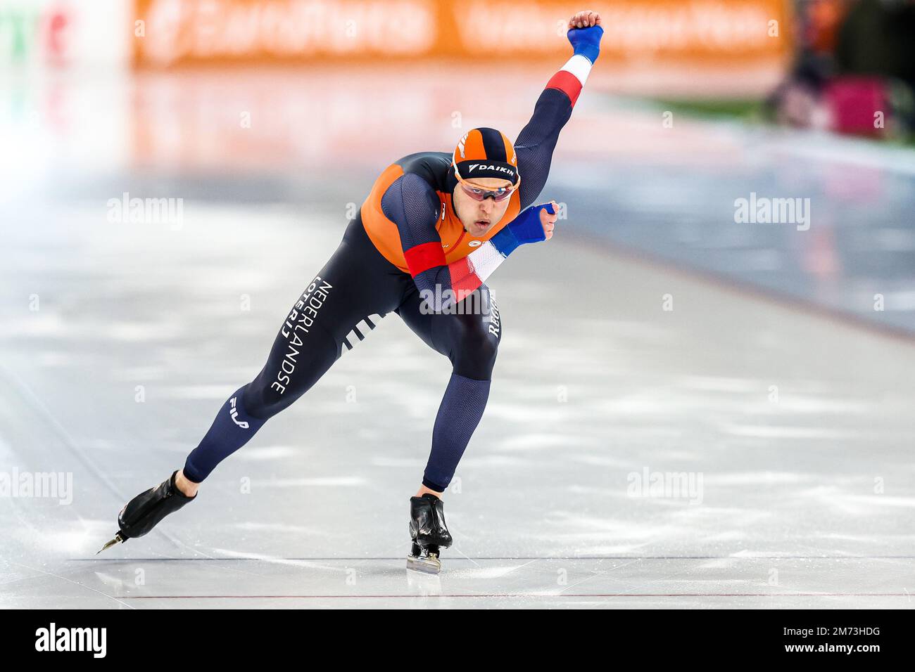 HAMAR - Marcel Bosker (NED) nel 500m all-around degli uomini durante i Campionati europei di Speed Skating dell'ISU presso la Sala Olimpica di Hamar il 7 gennaio 2023 ad Hamar, Norvegia. ANP VINCENT JANNINK Foto Stock