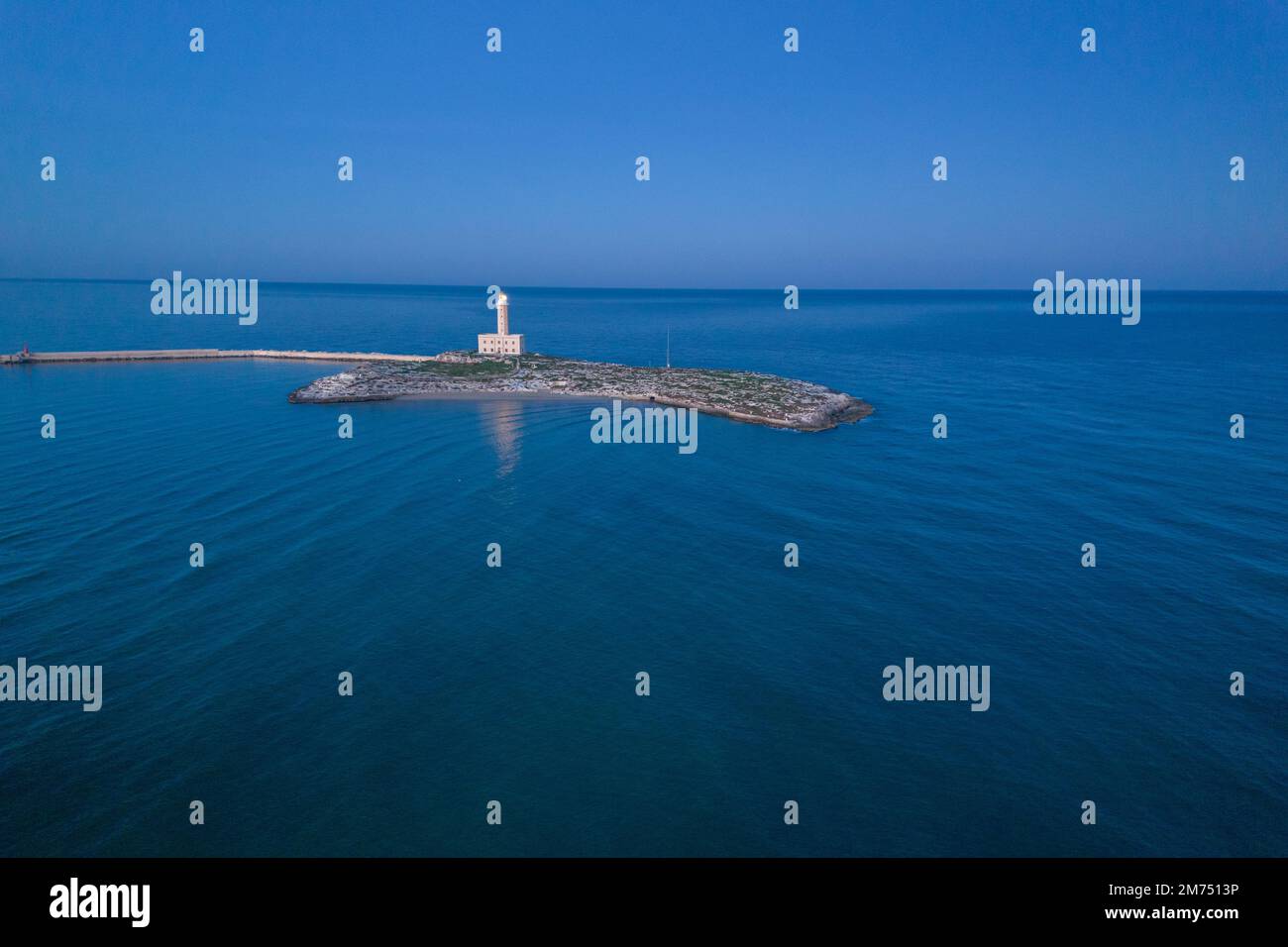 Veduta aerea della città di Vieste, parco nazionale del gargano, italia Foto Stock