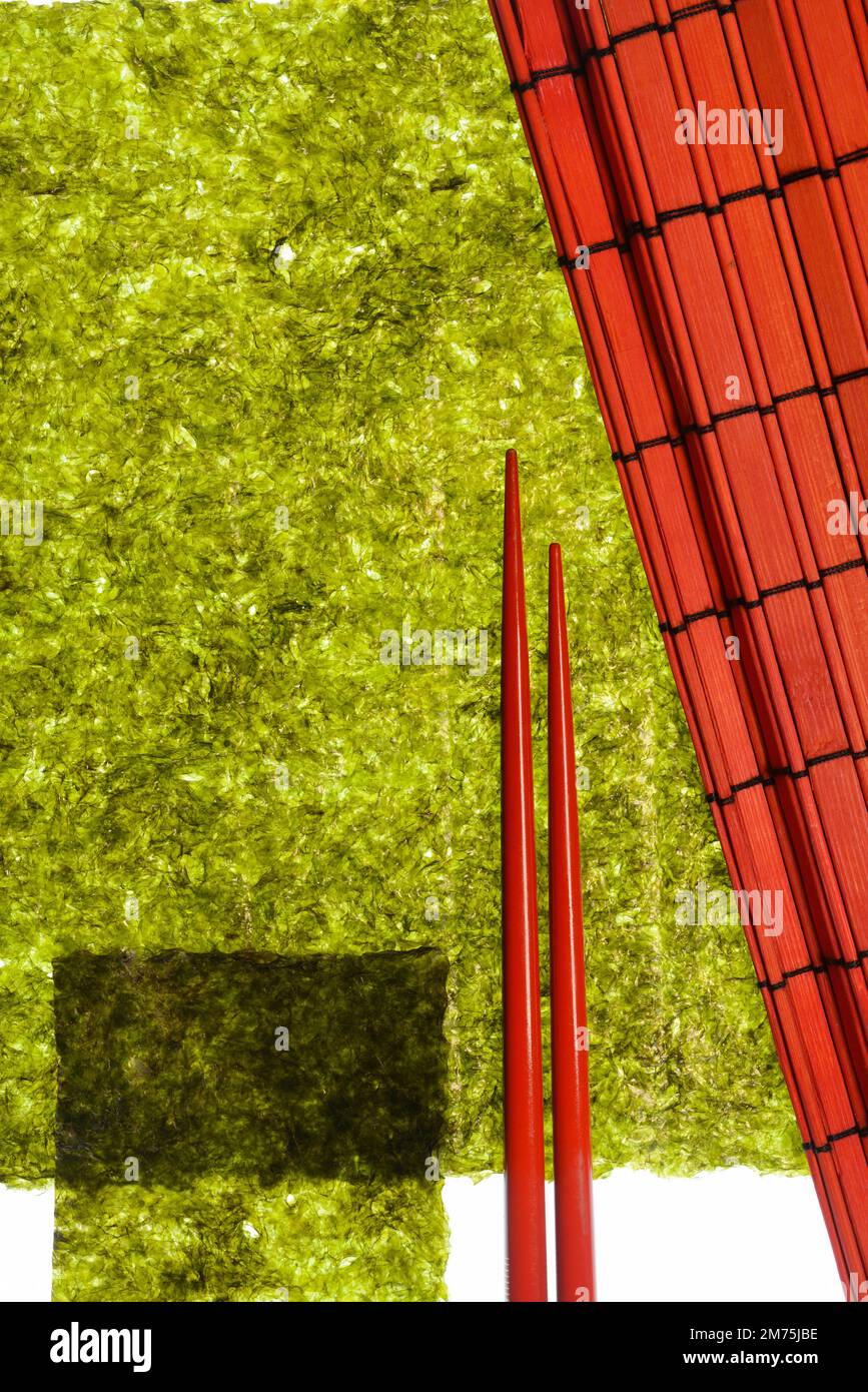 Nori, foglie di carta essiccate fatte di alghe, Giappone Foto Stock