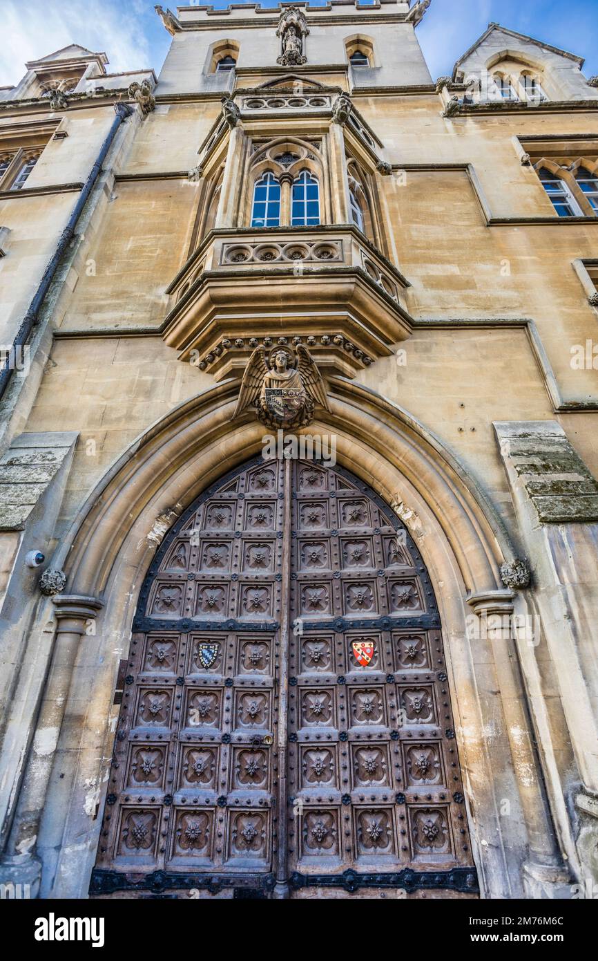 Ingresso alla torre dell'Exiter College Oxford a Broad Street, Oxfordshire, Inghilterra sudorientale Foto Stock