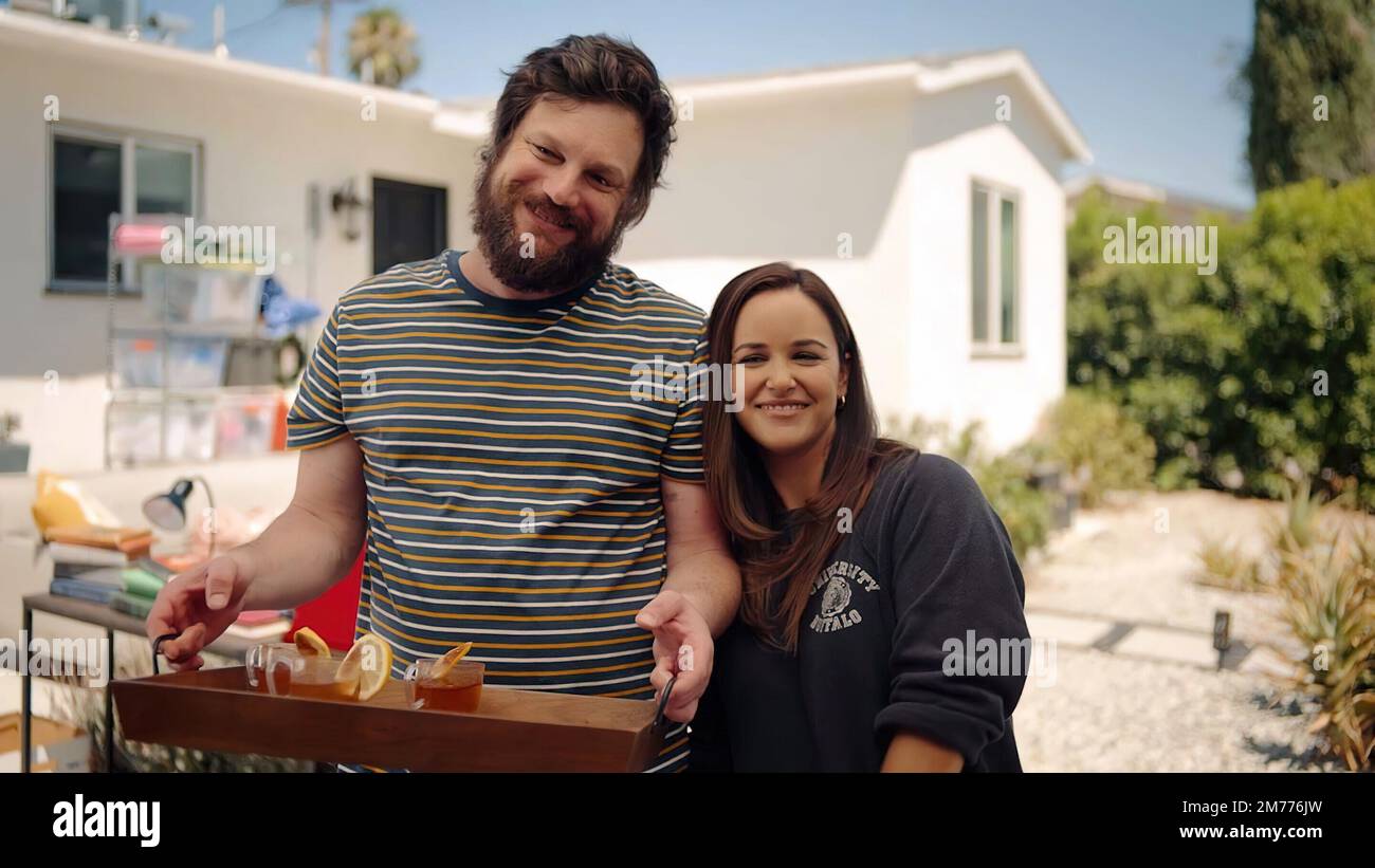 MELISSA FUMERO E LUKA JONES IN LOTTA BAR! (2022), diretto DA JIM MAHONEY. Credit: Ingenious Media / Particular Crowd / Album Foto Stock