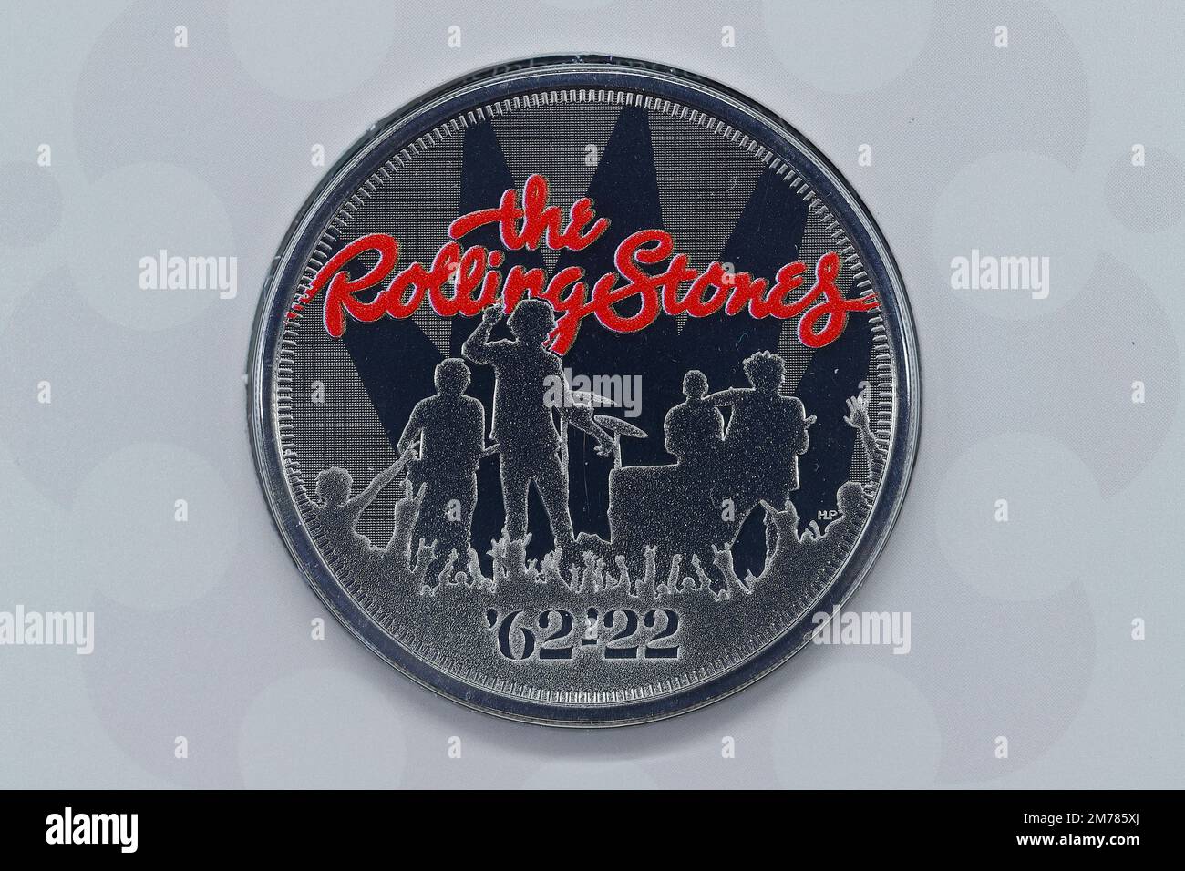 Una moneta commemorativa del £5 per celebrare il 60th° anniversario dei Rolling Stones. Pubblicato dalla Zecca reale nel 2022 Foto Stock