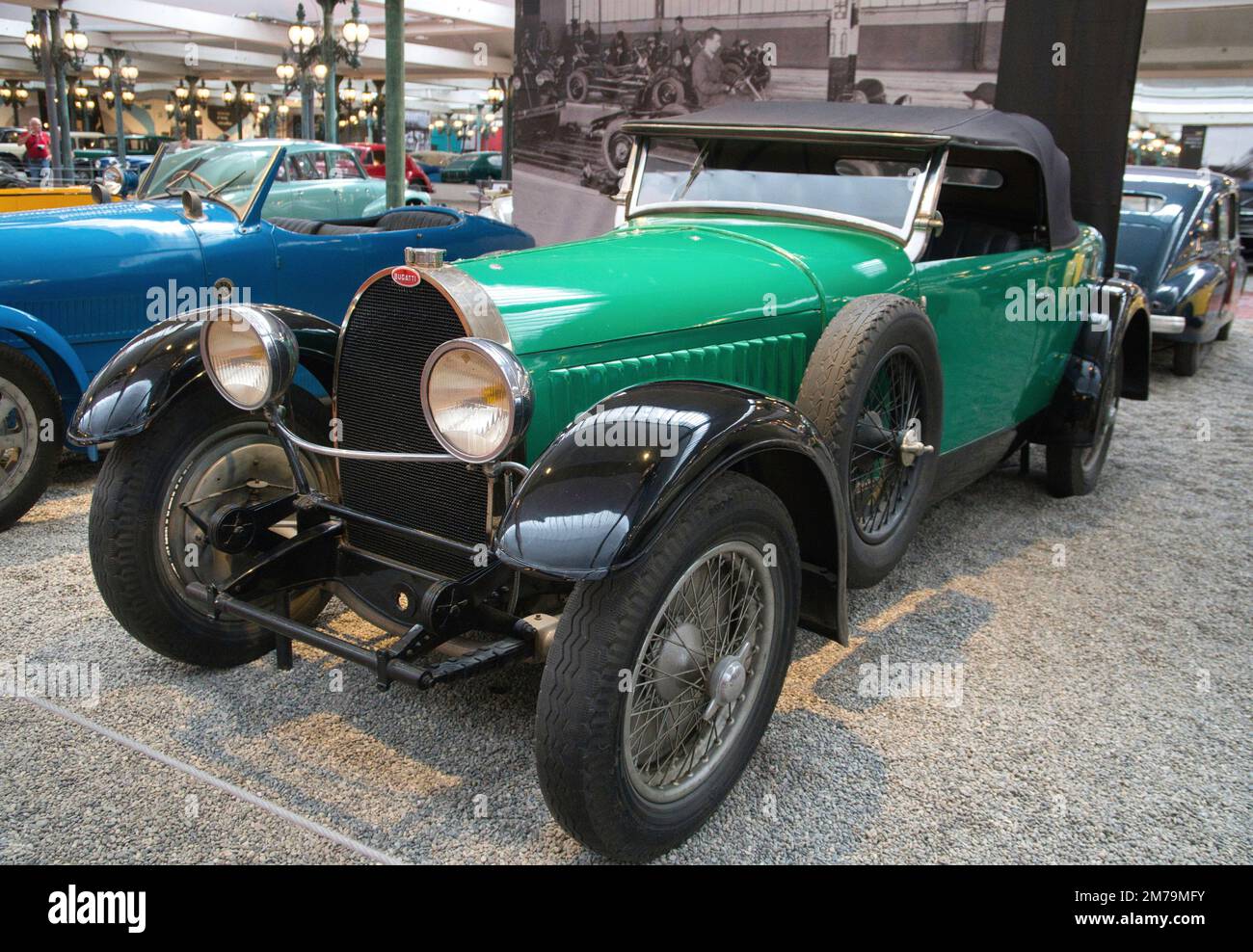 A 1930 Bugatti Cabriolet tipo 46 al Musée National de l'Automobile - Collezione Schlumpf, Mulhouse, Francia Foto Stock