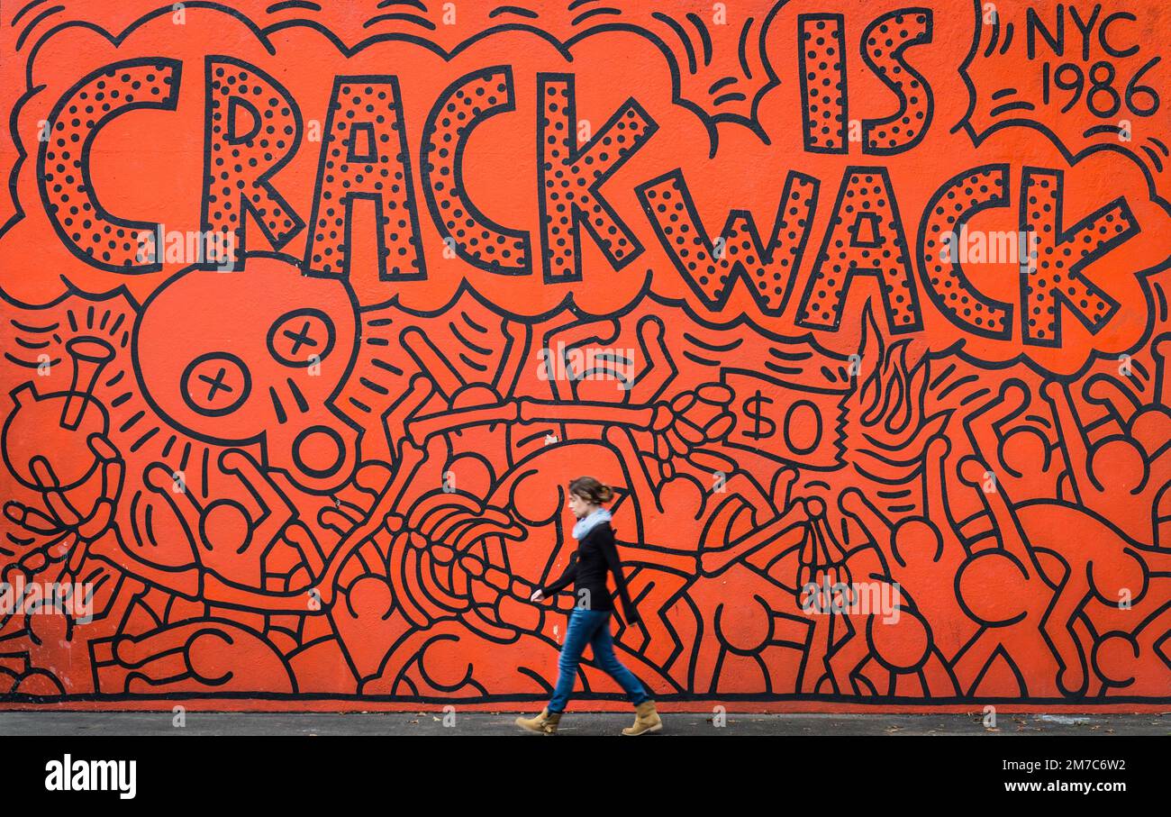 Crack è Wack, un murale di Keith Haring a East Harlem, New York. Foto Stock