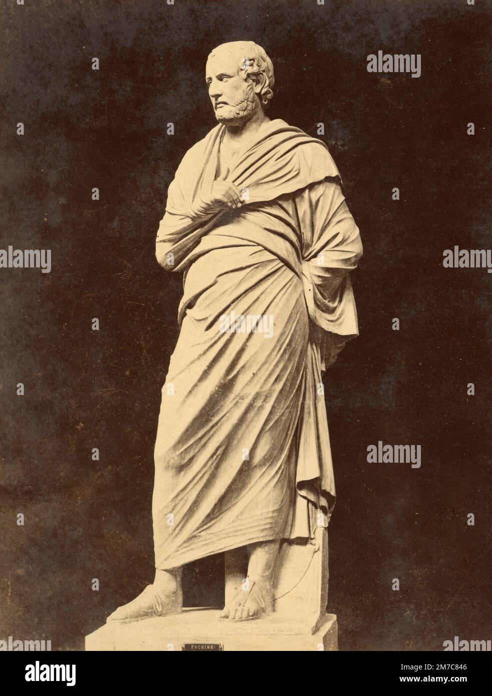 Eschines, statista ateniese, scultura romanica in marmo rinvenuta a Ercolano, stampa albumena, 1870s Foto Stock
